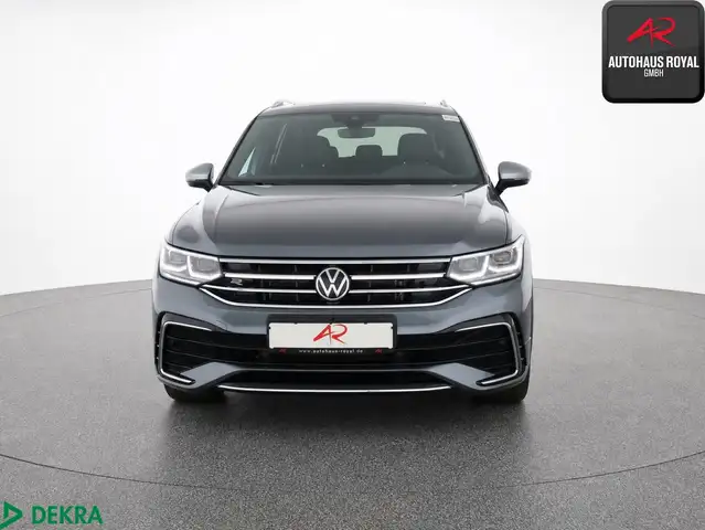Volkswagen Tiguan Allspace view 8