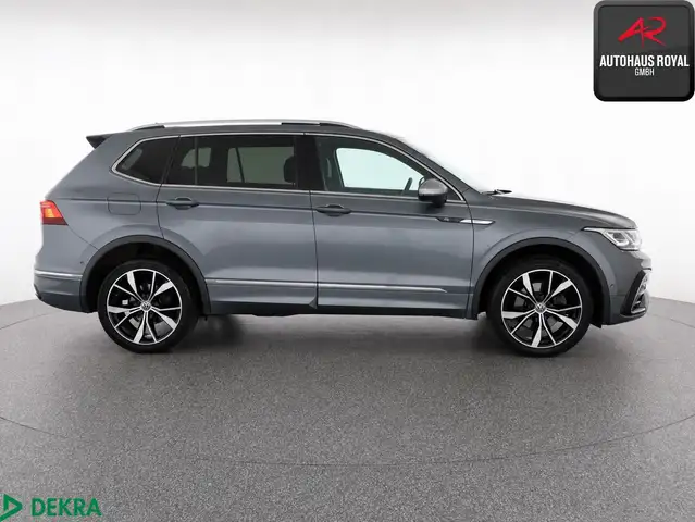 Volkswagen Tiguan Allspace view 6