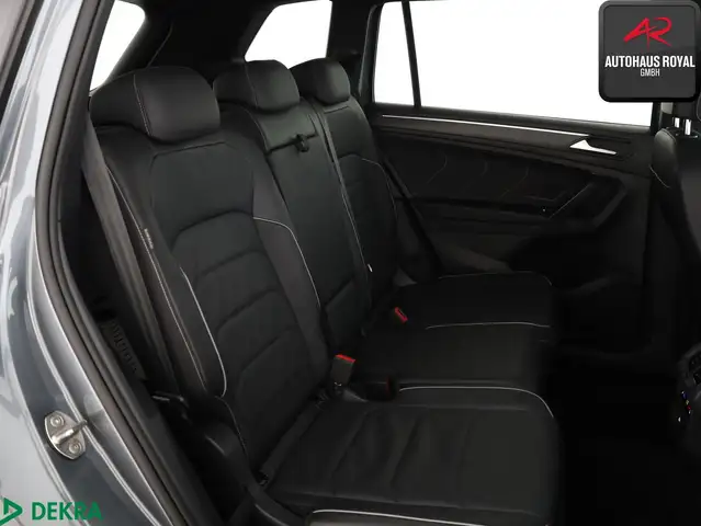 Volkswagen Tiguan Allspace view 13