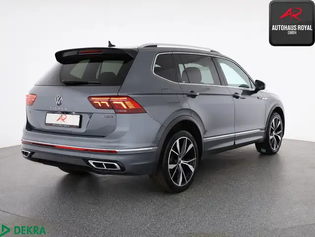 Volkswagen Tiguan Allspace view 5