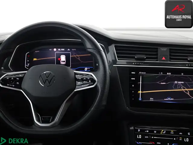 Volkswagen Tiguan Allspace view 10