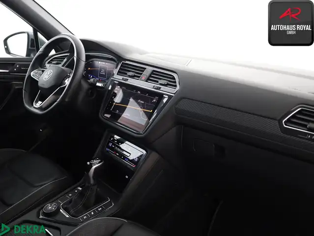 Volkswagen Tiguan Allspace view 11