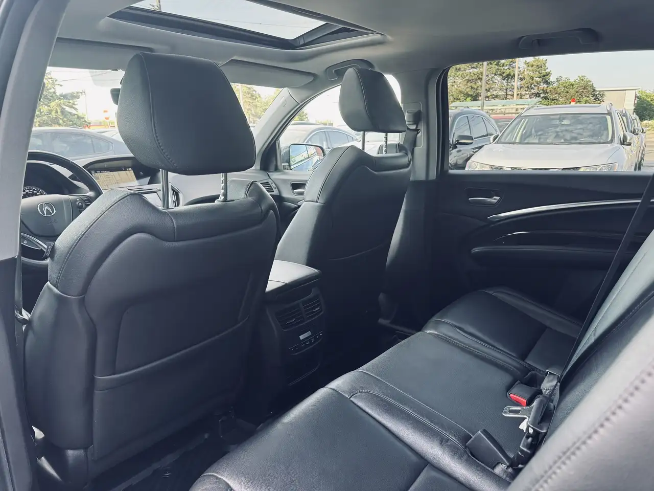 Acura MDX снимка Acura MDX