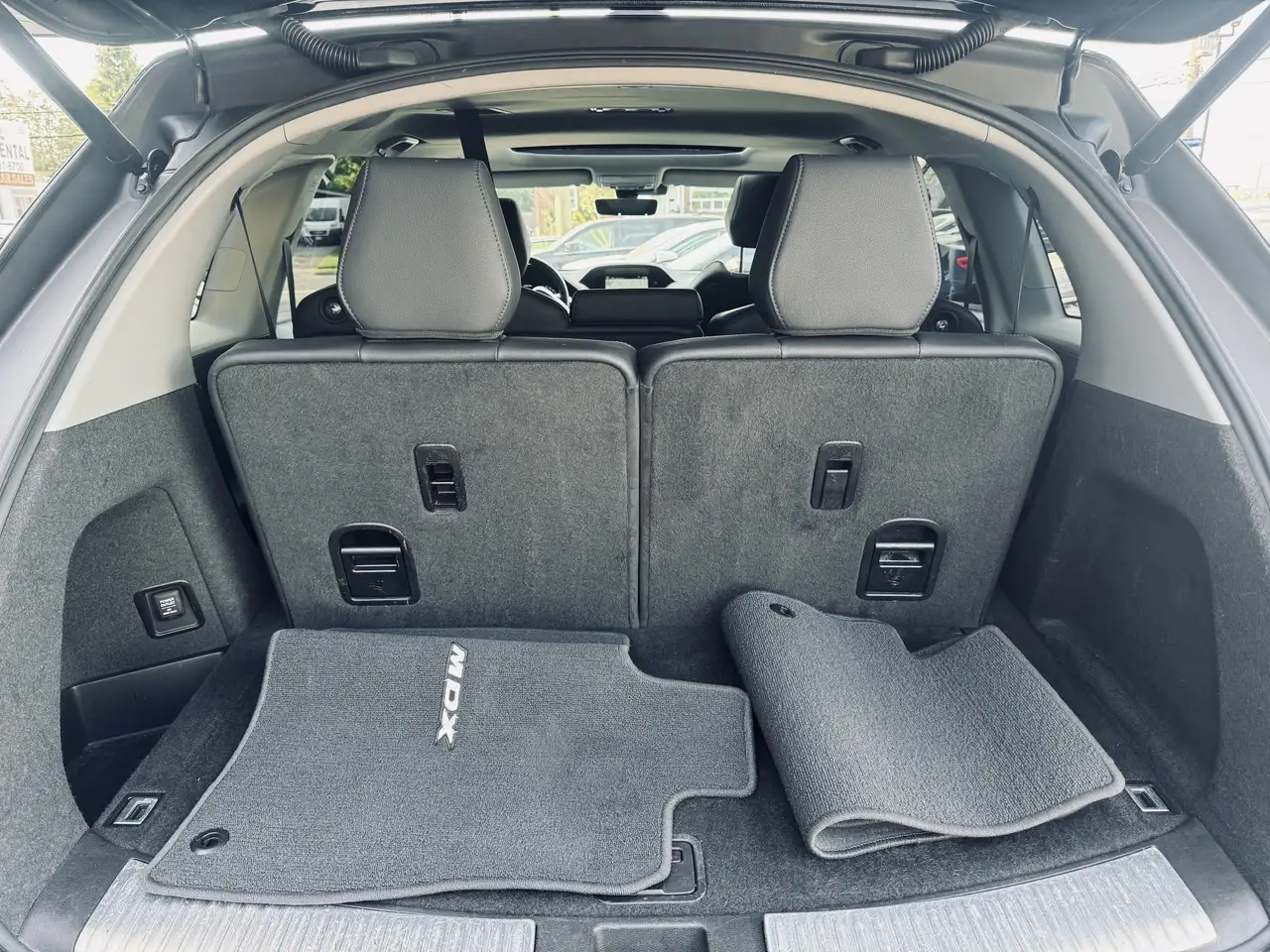 Acura MDX снимка Acura MDX