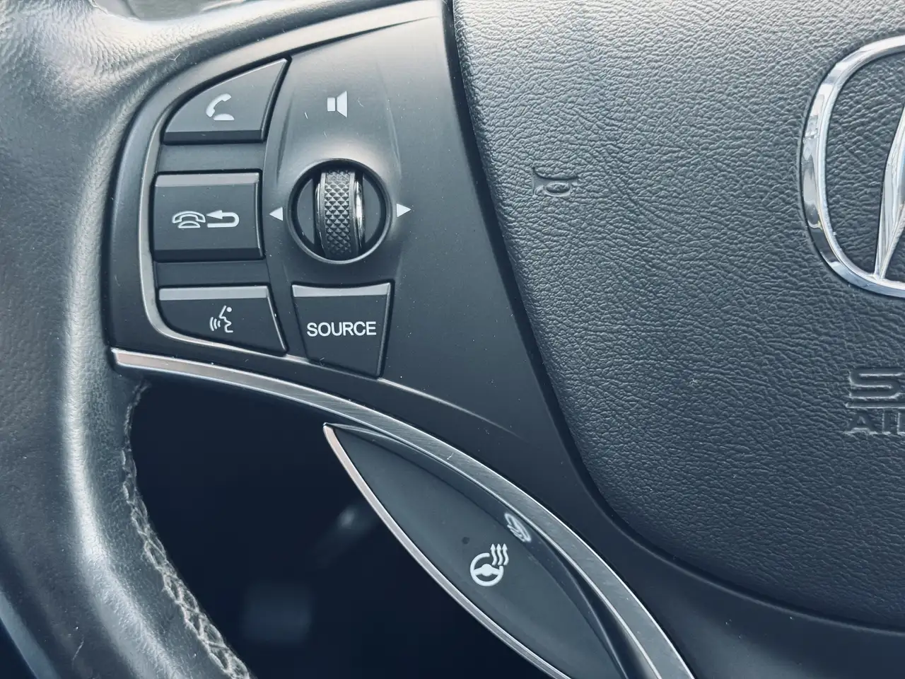 Acura MDX снимка Acura MDX