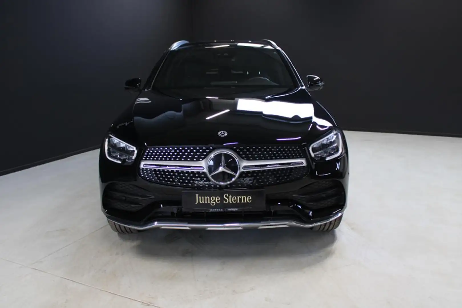 Mercedes-Benz GLC 300 e 4M *AMG Distronic AHK Digital Kam 360° Schwarz - 2