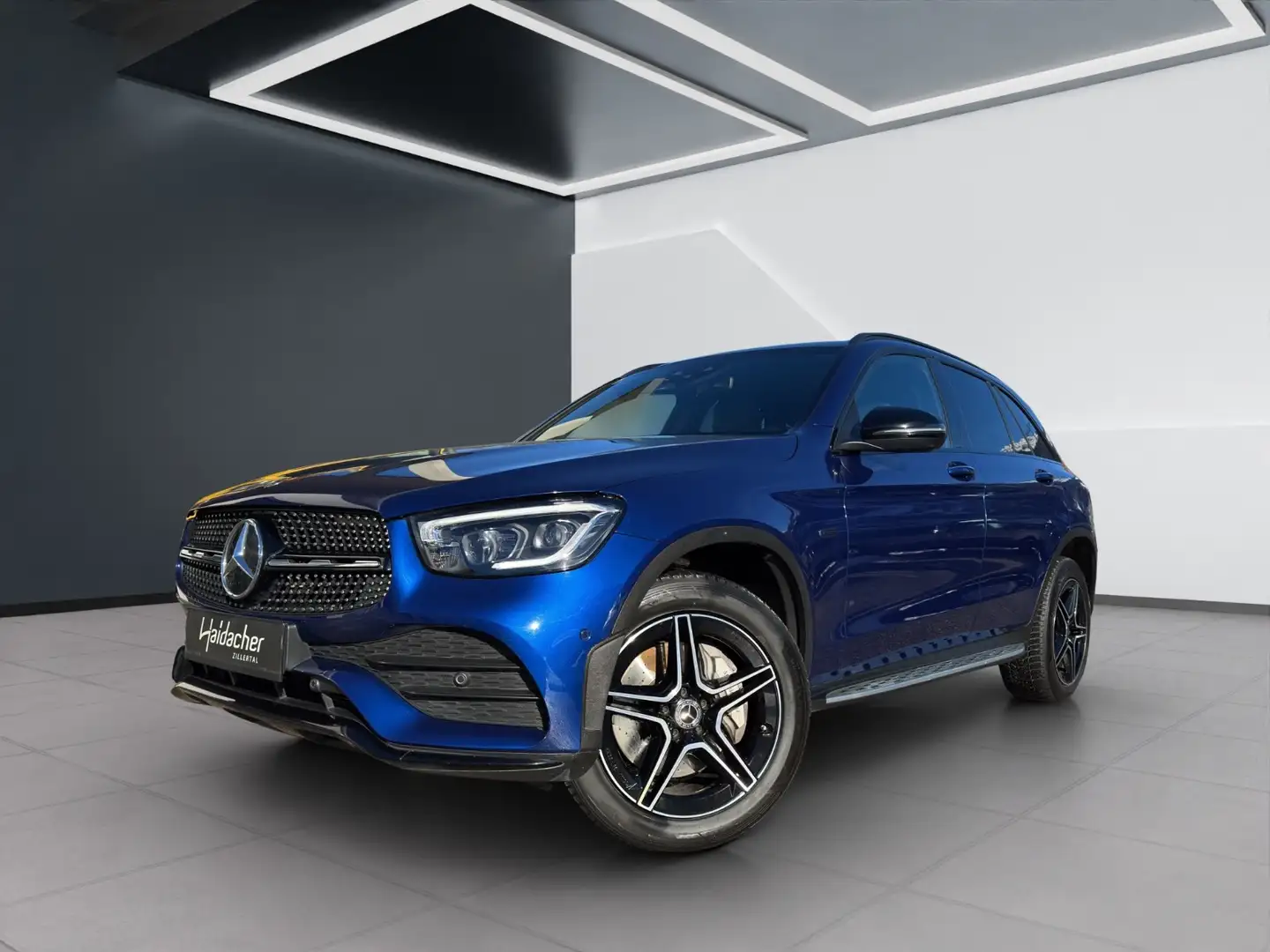 Mercedes-Benz GLC 300 e 4MATIC PTS Shz Ambi Mbeam eHeck AMG Blau - 2