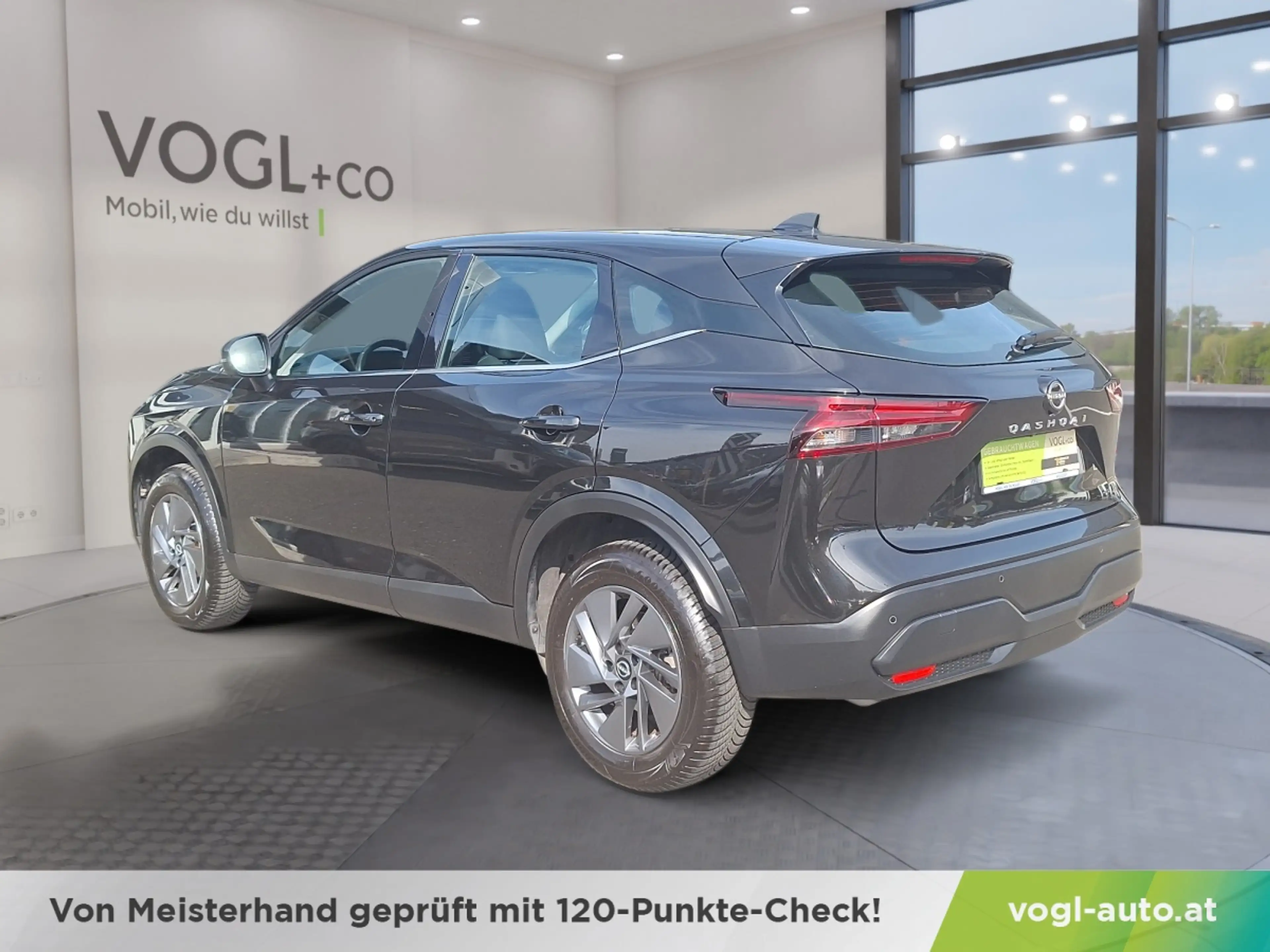 Nissan Qashqai Acenta 1,3 DIG-T MHEV 140PS — photo 3