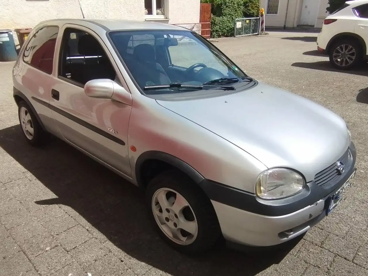 Opel Corsa Edition 100 Cool, foto 1