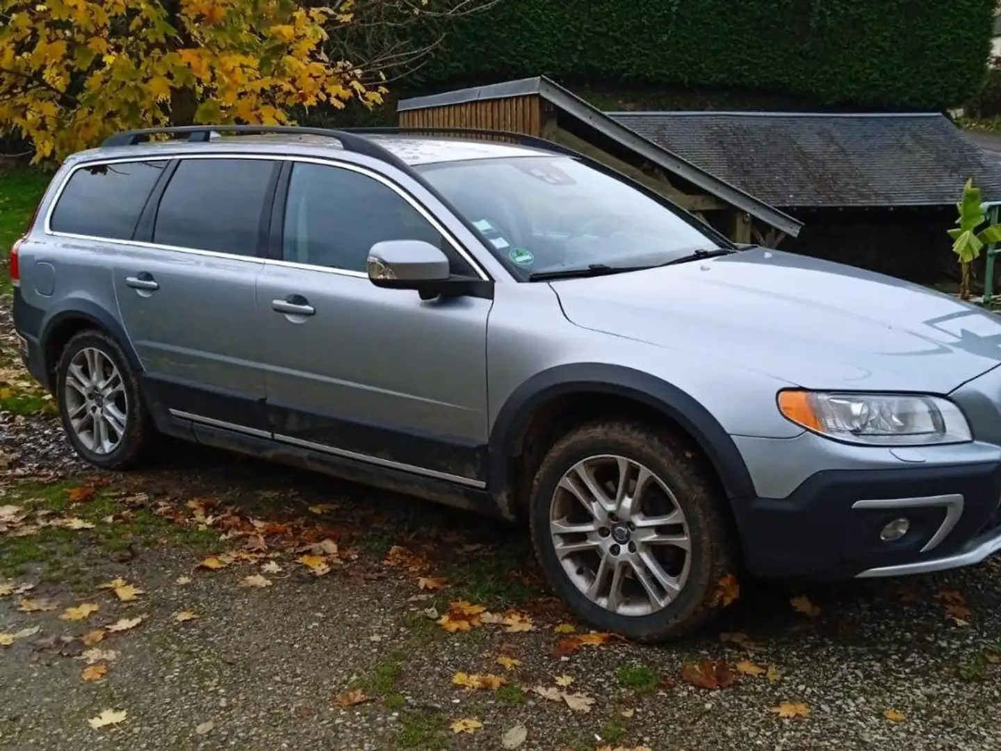 Volvo XC70 Business D5 AWD 215 Stop siva - 1
