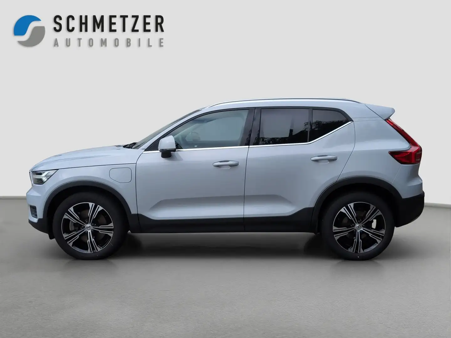 Volvo XC40+Recharge+T4+GT+Expression+Lenkrad,-Standhzg Zilver - 2