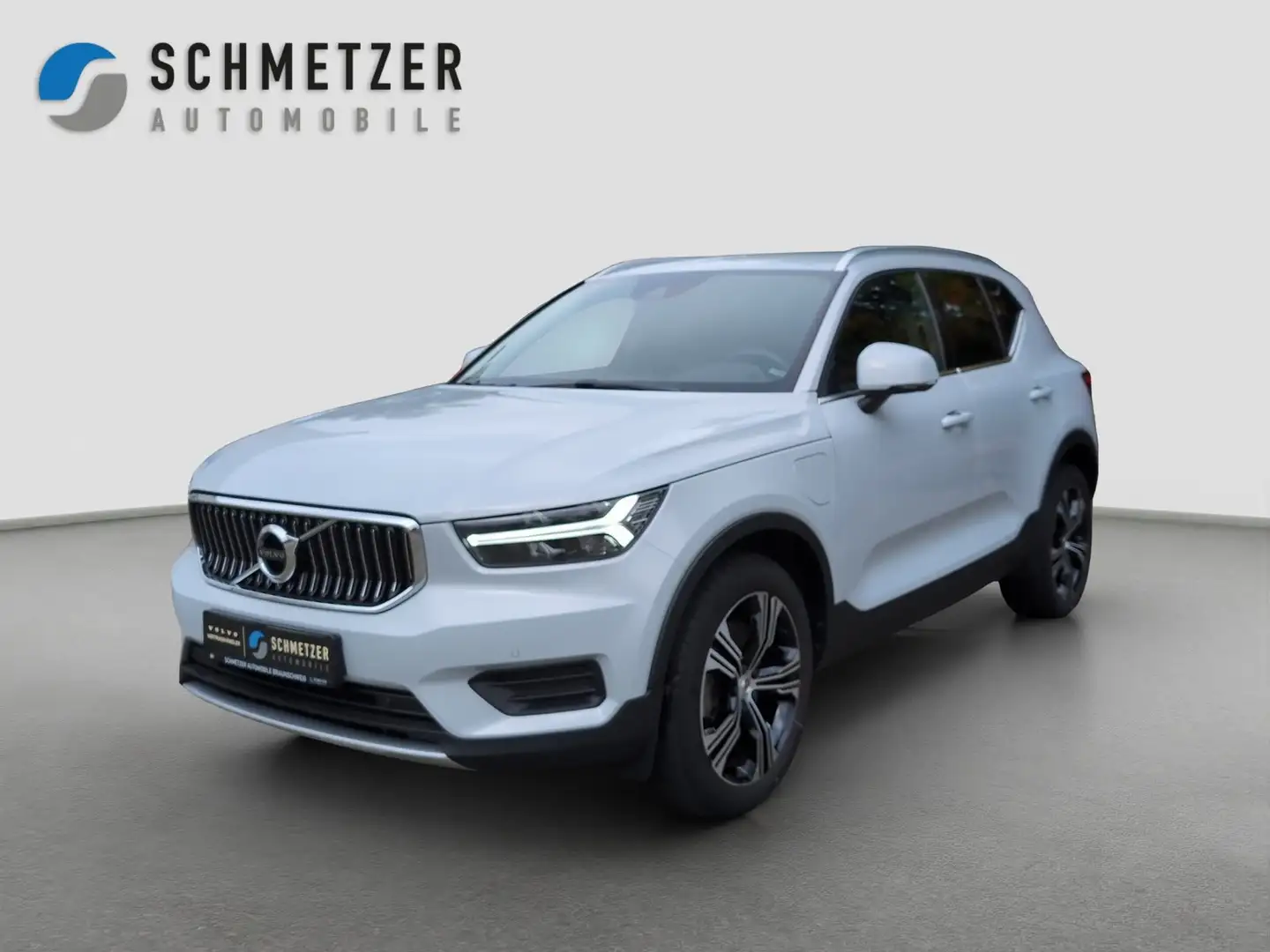 Volvo XC40+Recharge+T4+GT+Expression+Lenkrad,-Standhzg Zilver - 1