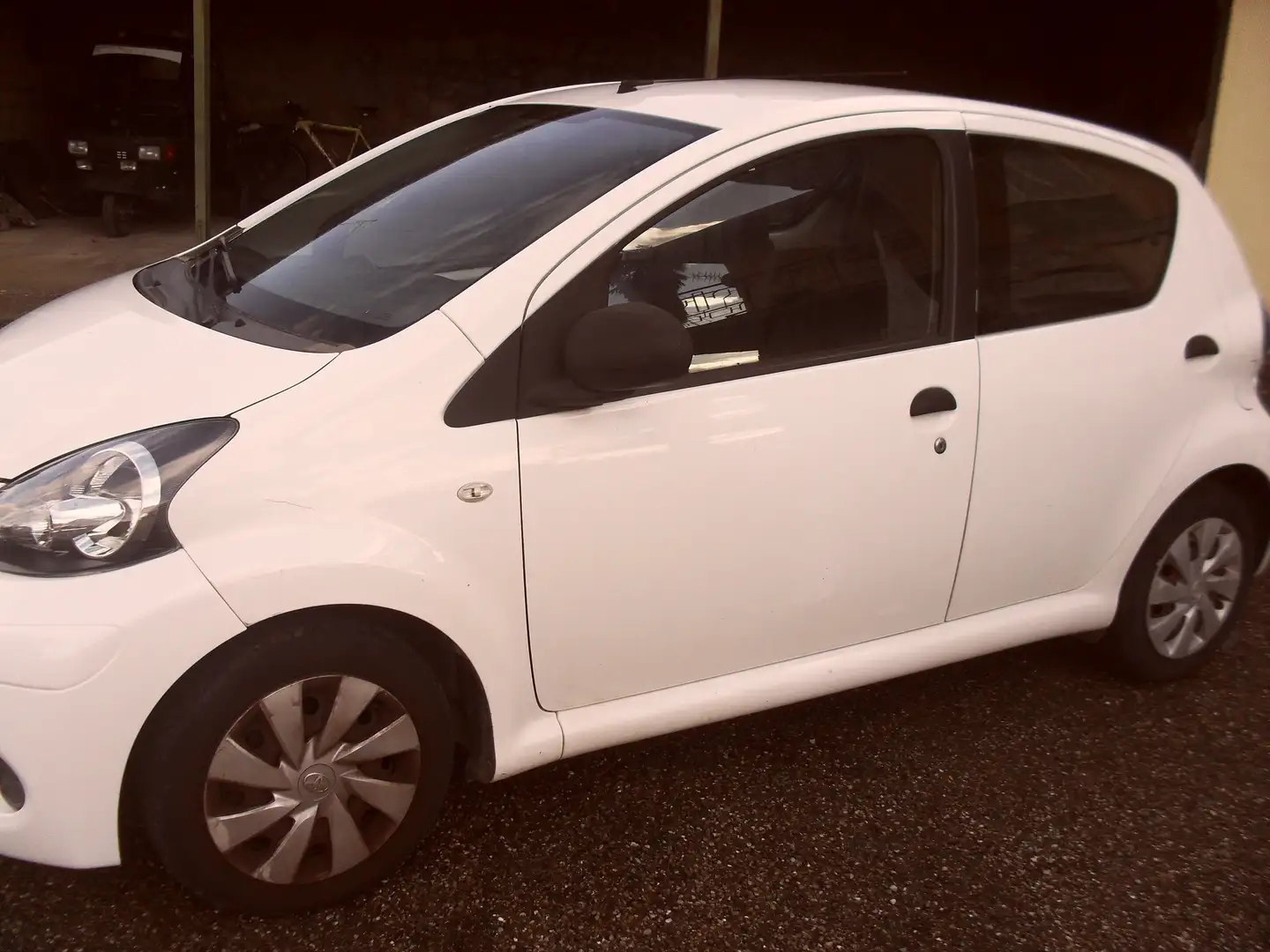 Toyota Aygo Aygo 5p 1.0 Lounge connect Bianco - 2