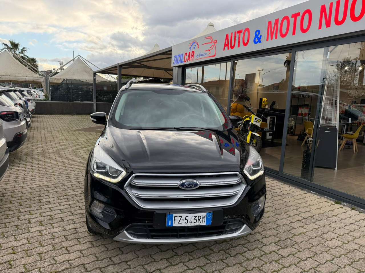 Ford Kuga Kuga II 2017 2.0 tdci ST-Line s