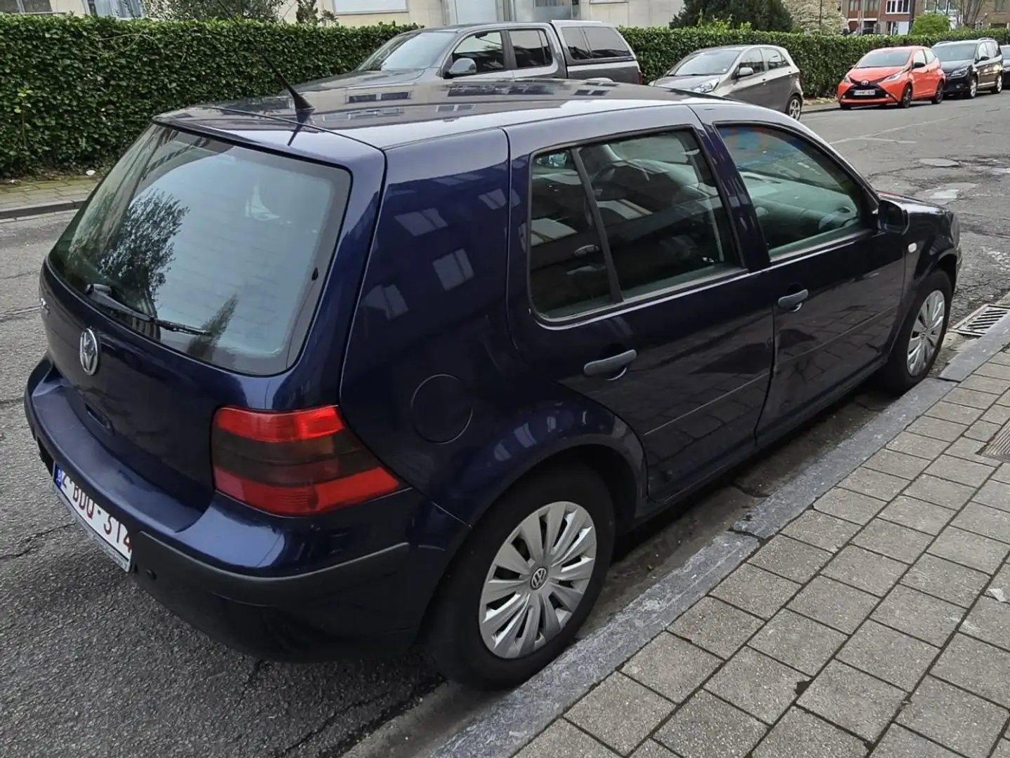 Volkswagen Bora 1.4 plava - 2