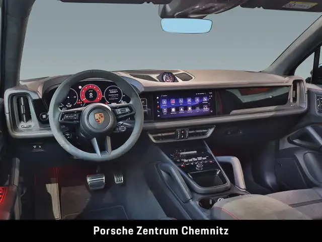 Porsche Cayenne view 7