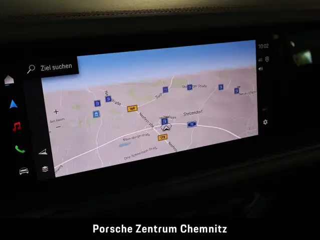 Porsche Cayenne view 15