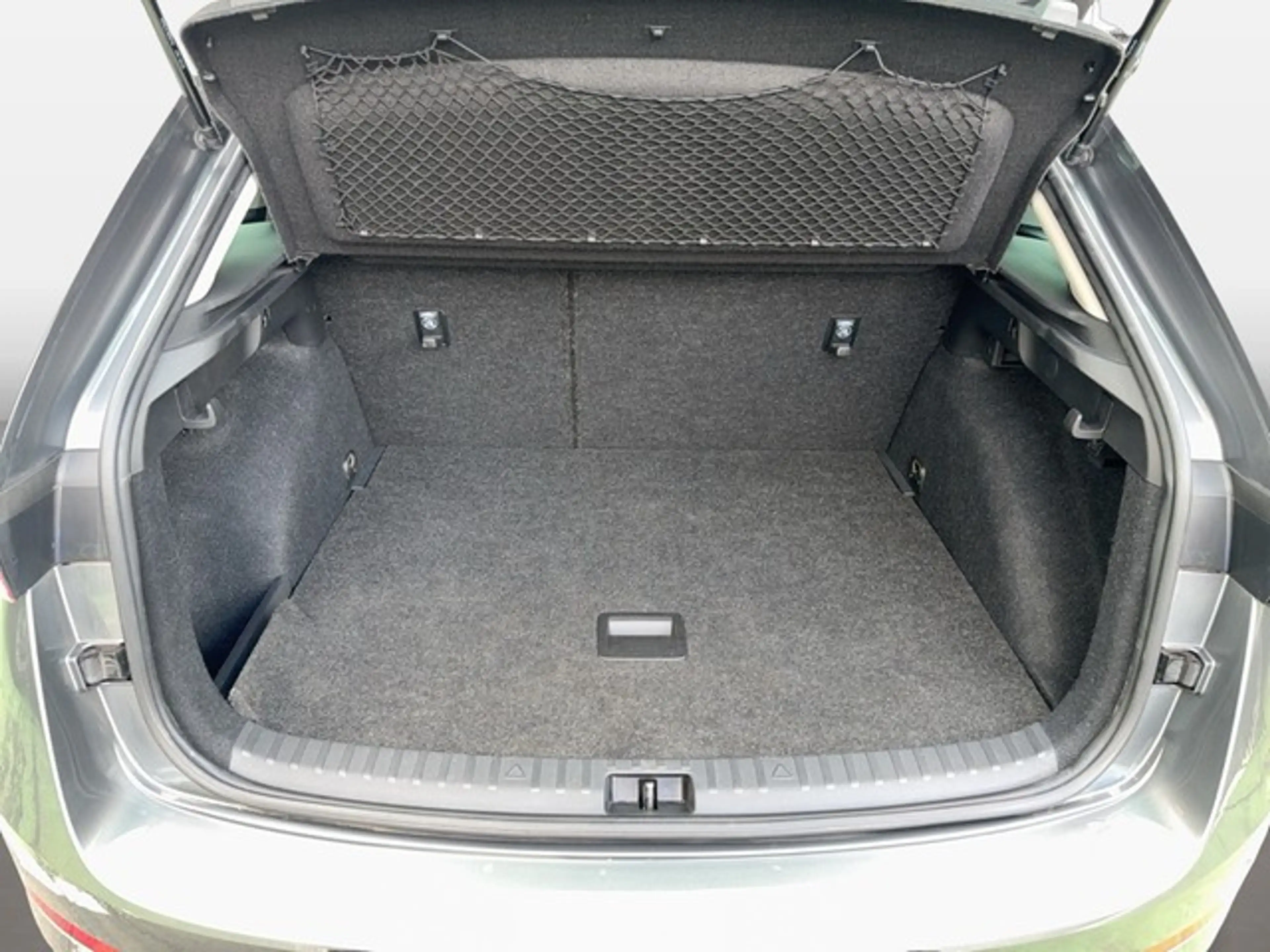Skoda Scala Style 1.0 TSI LED Klimaautomatik Sitzheizung Ei... — photo 13