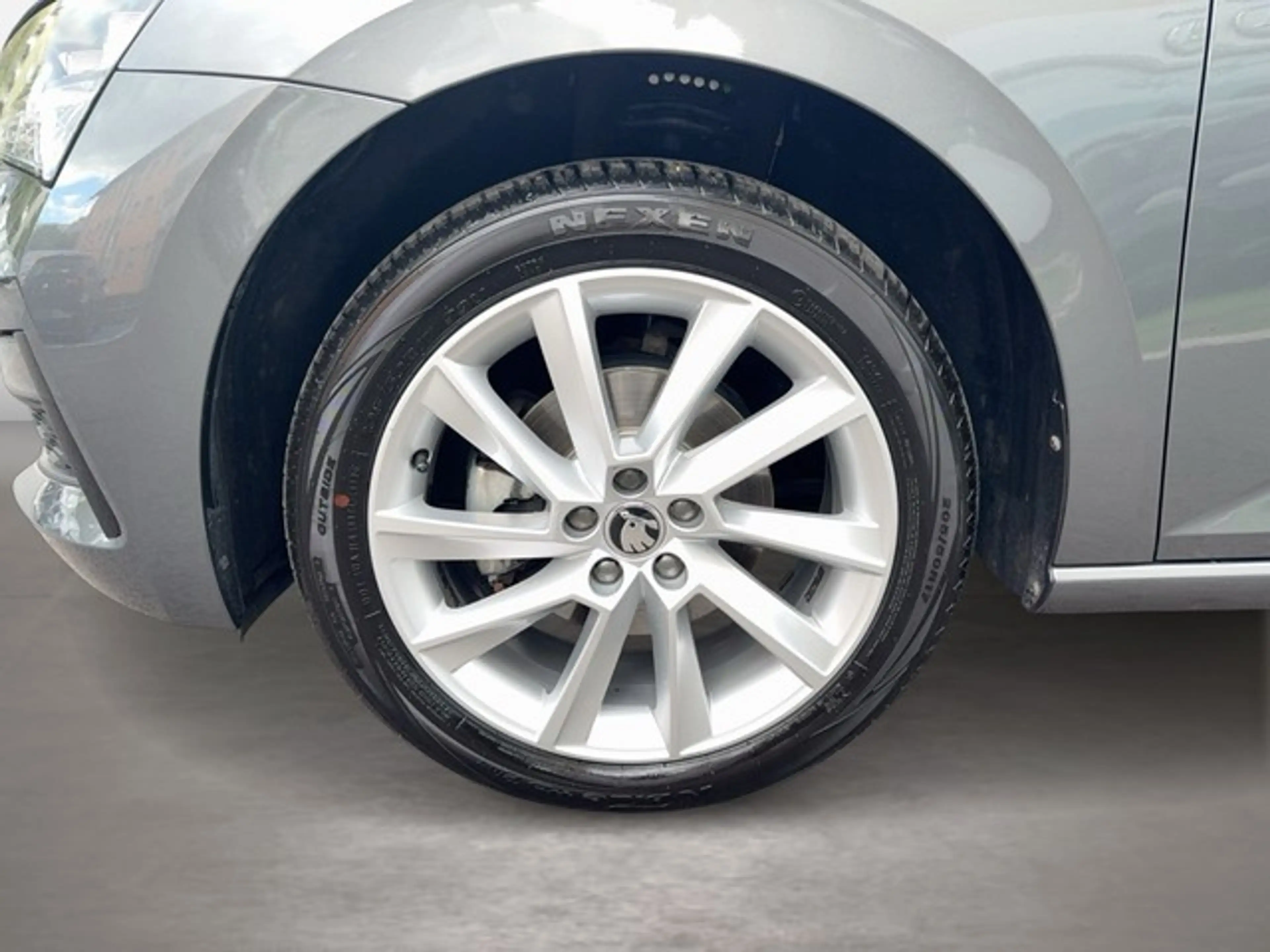 Skoda Scala Style 1.0 TSI LED Klimaautomatik Sitzheizung Ei... — photo 7