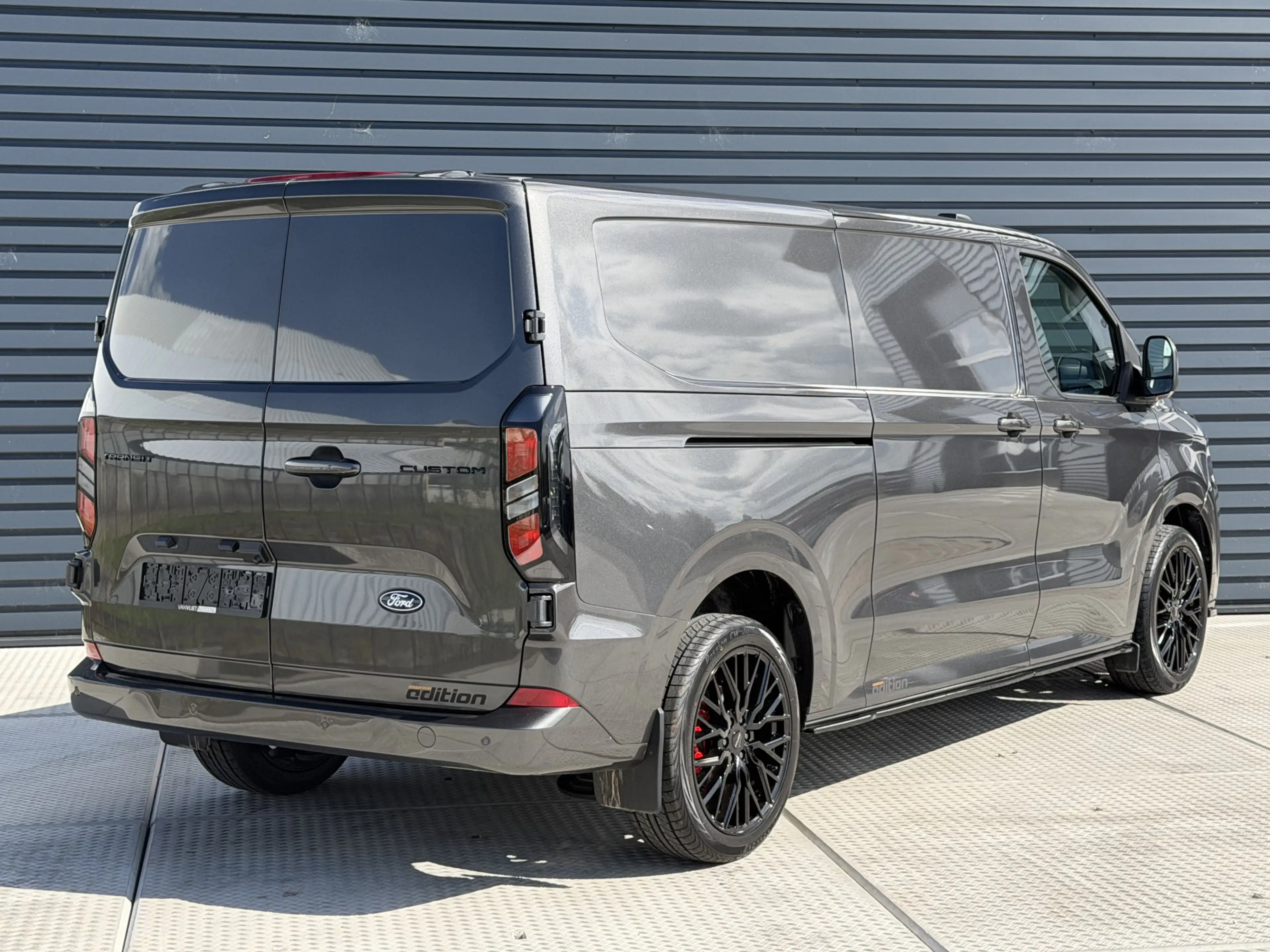 Ford E-Transit Cust. 340 L2H1 Limited 71 kWh NEXT LEVEL 2 x schui — photo 11