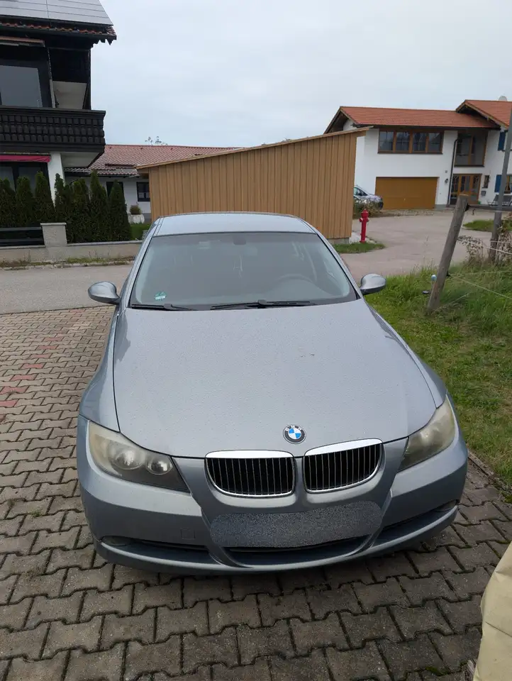 BMW 325