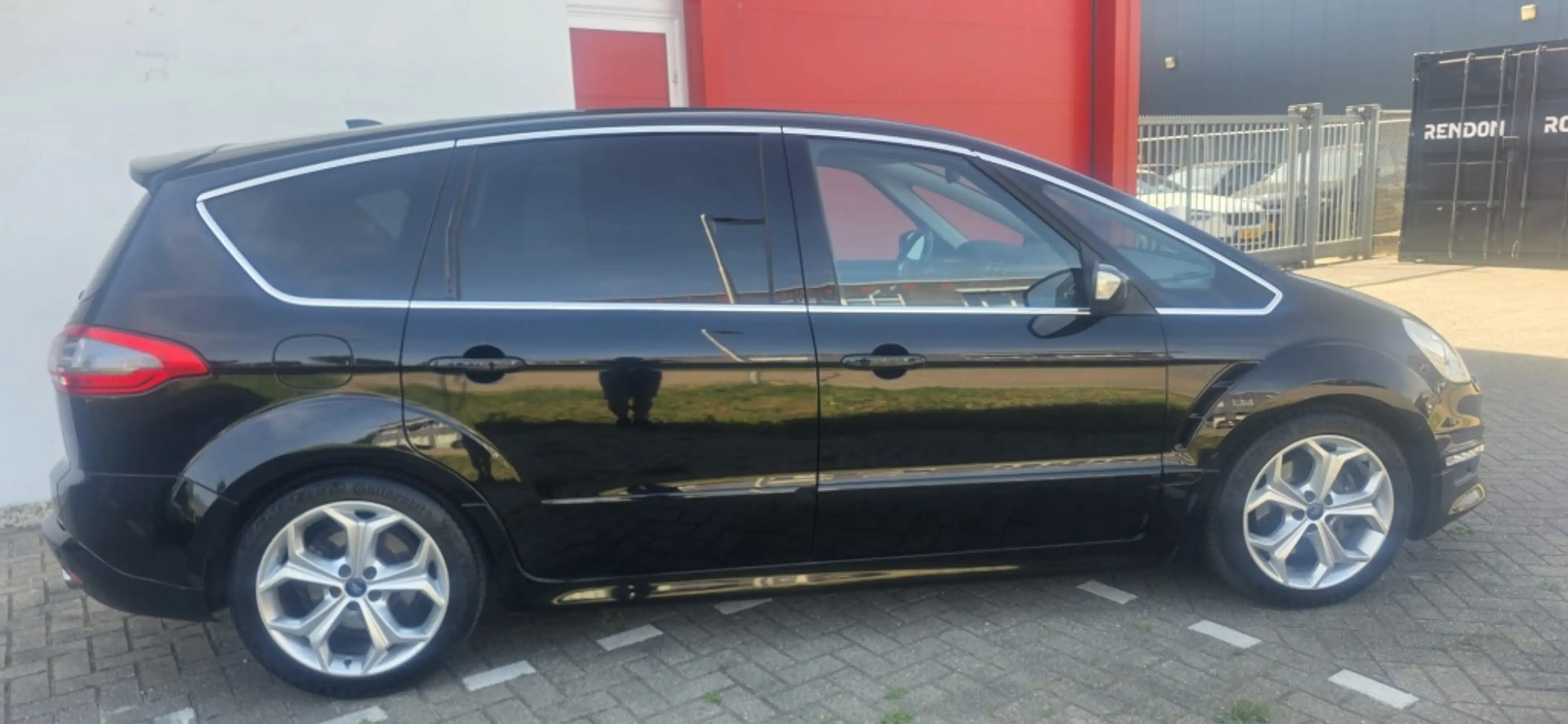 Ford S-Max 2.0 EcoB. S Edit.7p. — photo 4