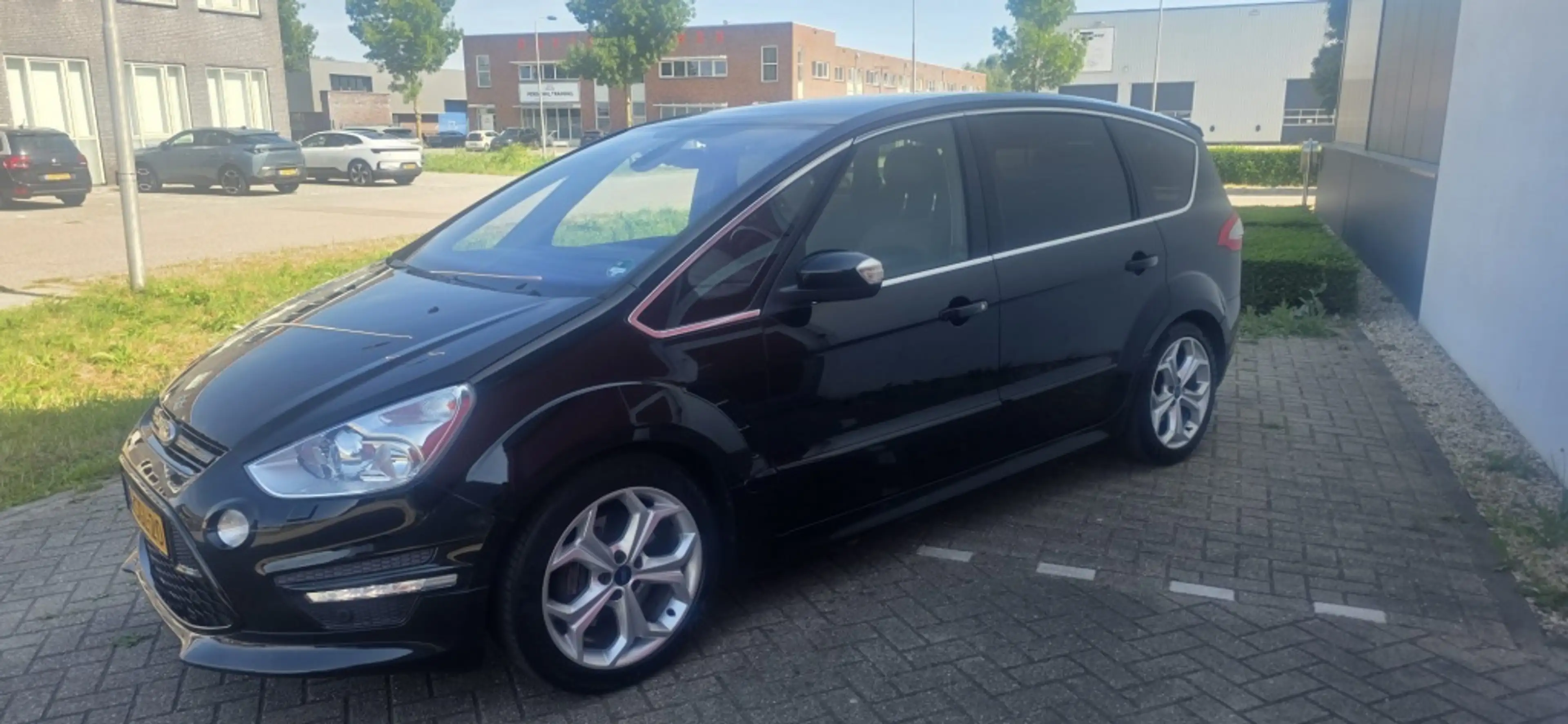 Ford S-Max 2.0 EcoB. S Edit.7p. — photo 6