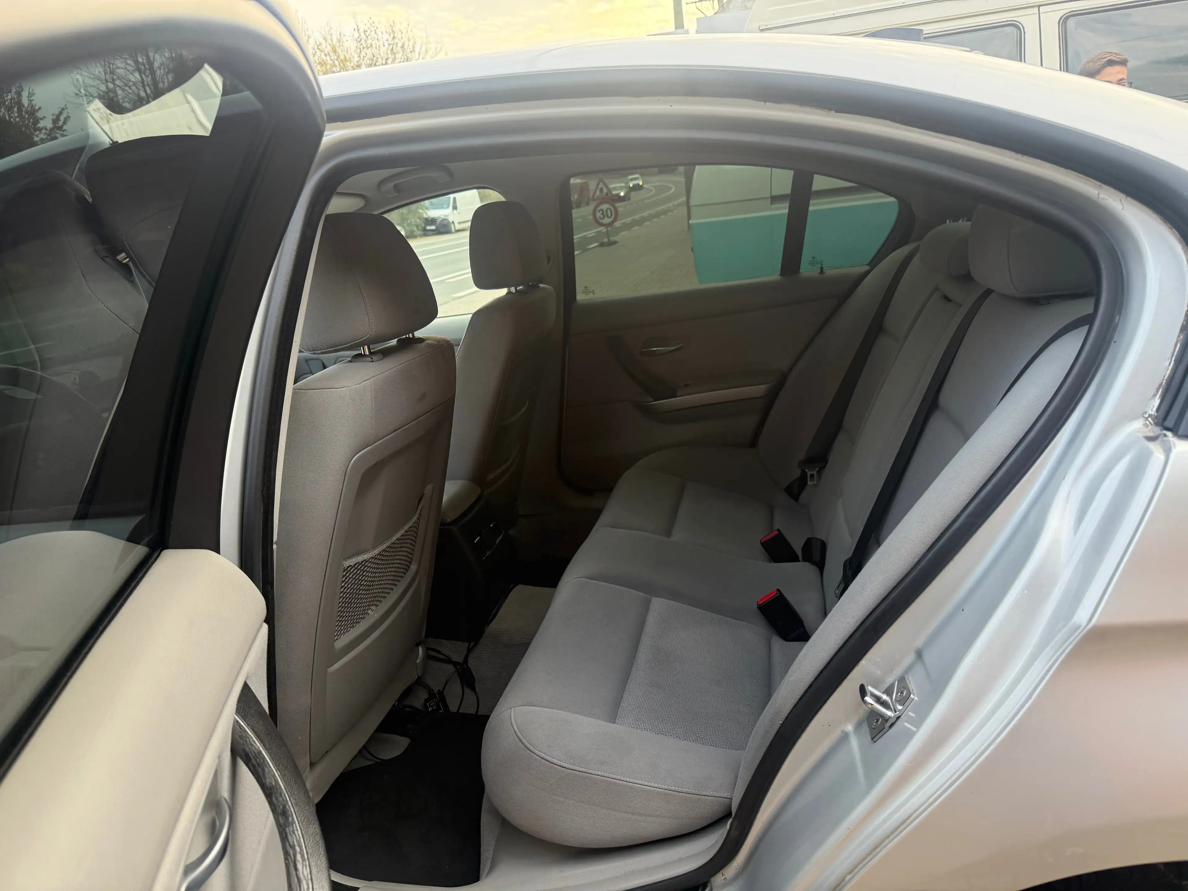 BMW 325 i‼️BOITE AUTO‼️PRETE A IMMATRICULÉ G — photo 7