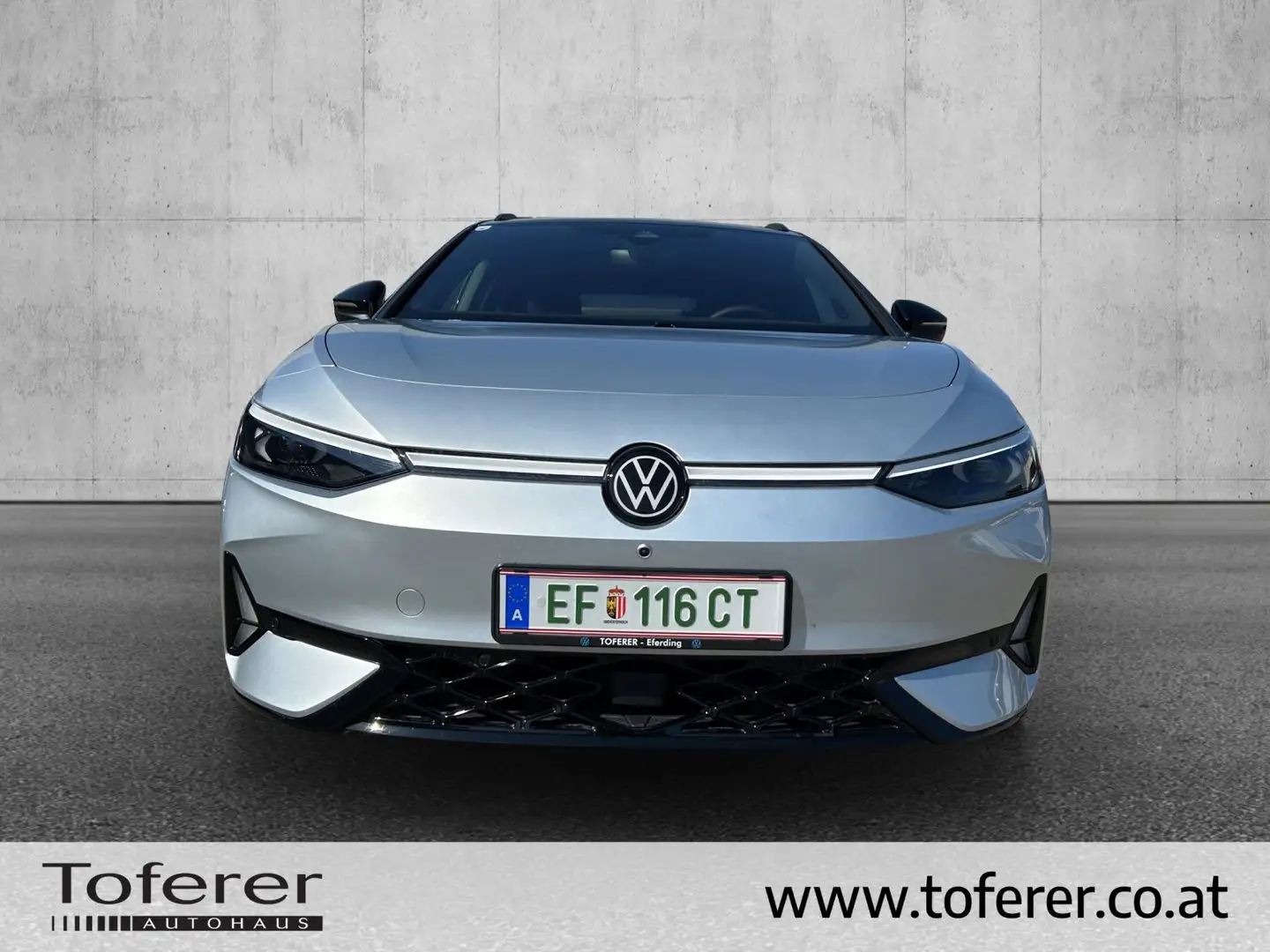 Volkswagen ID.7 Tourer GTX 4MOTION 250 kW Business Silber - 2