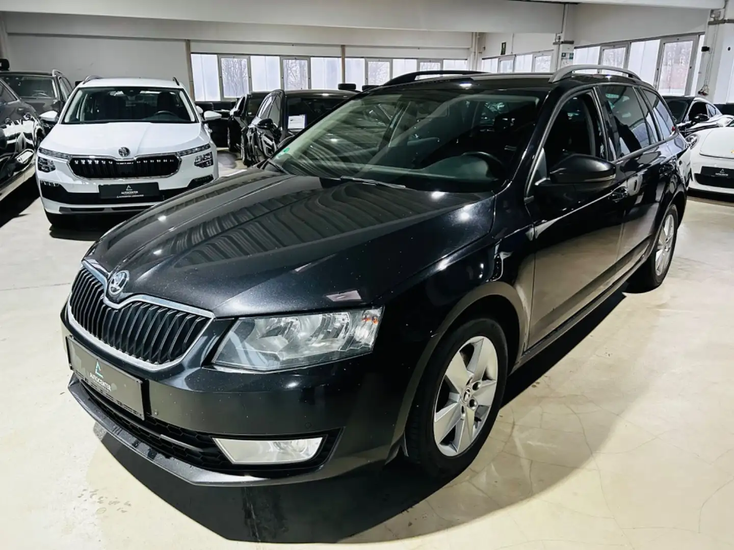 Skoda Octavia Combi Ambition*Pdc*Shz*Klimaut.*Navi* Schwarz - 2