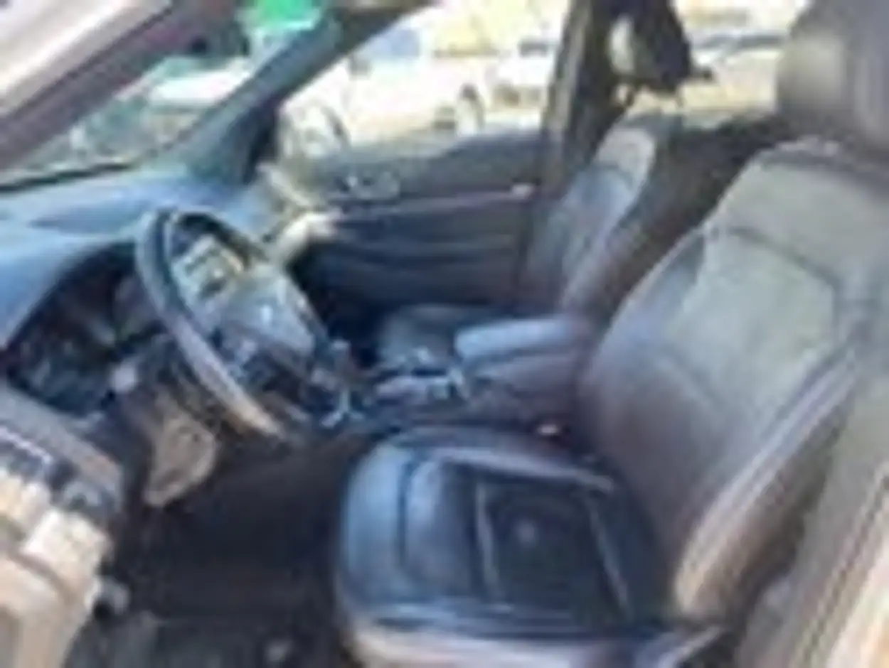 Ford Explorer photo Ford Explorer