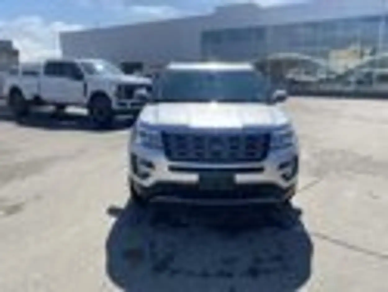 Ford Explorer photo Ford Explorer
