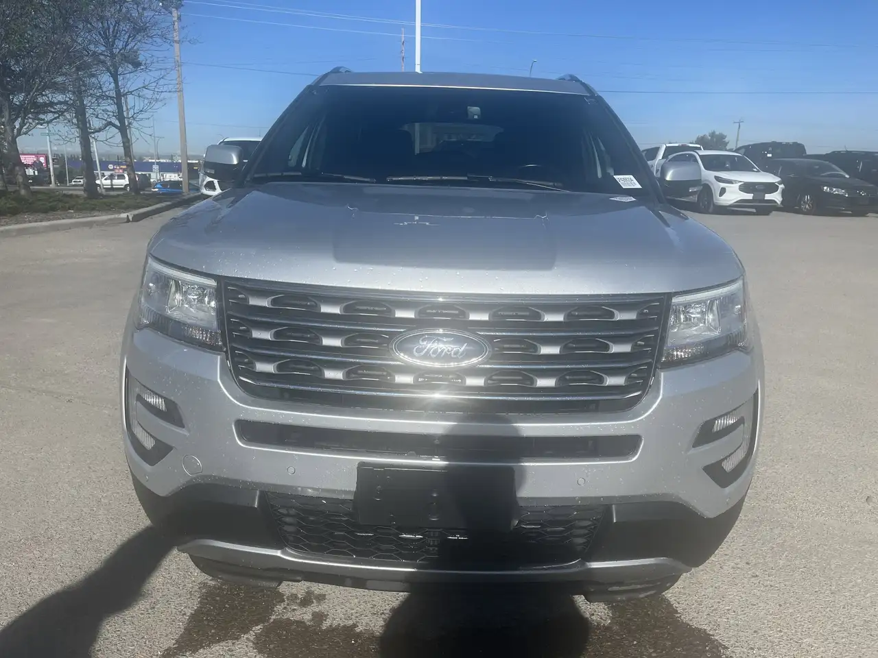 Ford Explorer photo Ford Explorer