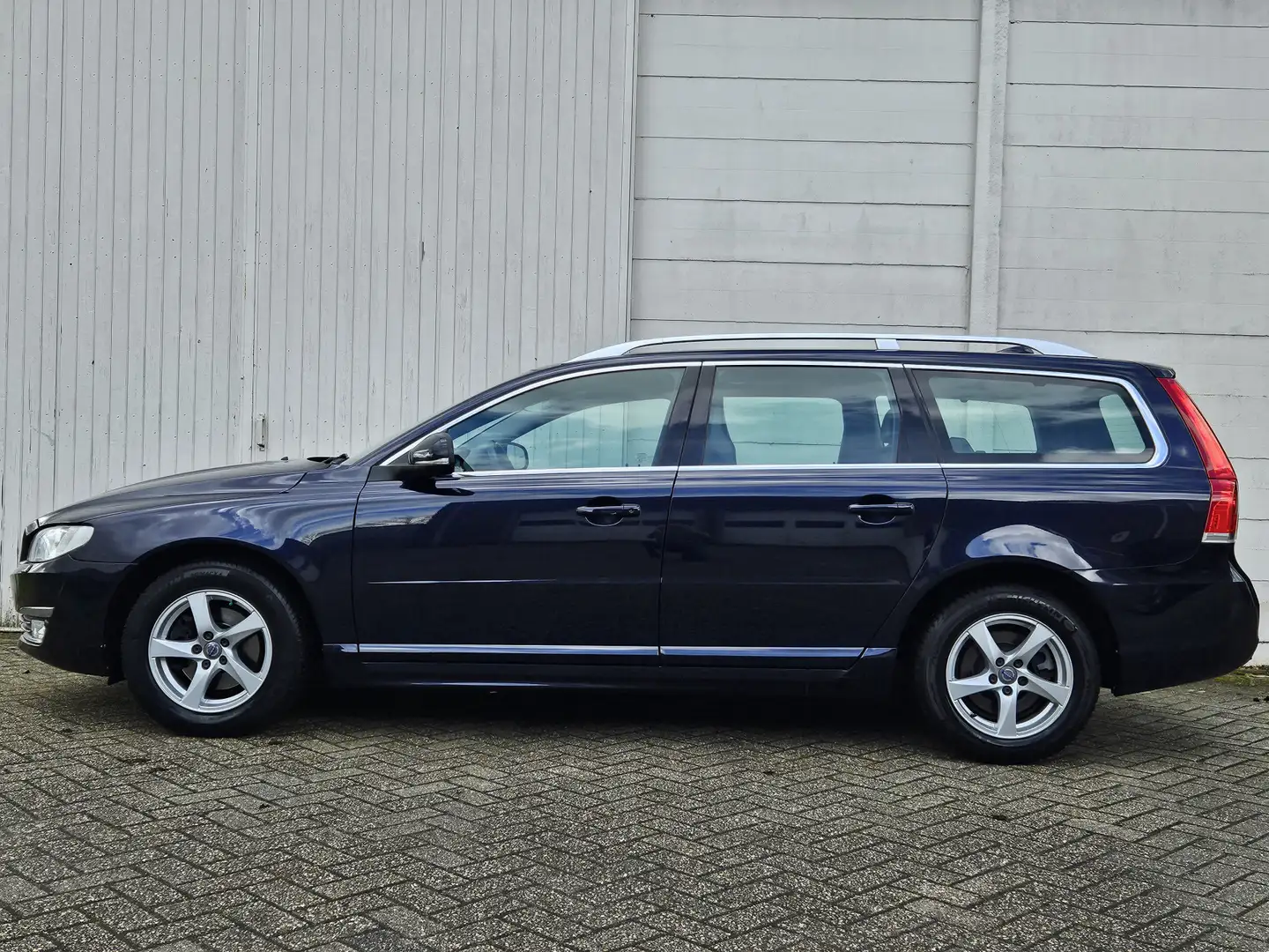 Volvo V70 2.0 D3 Polar+ / Broken Engine / Ex BPM! Albastru - 2
