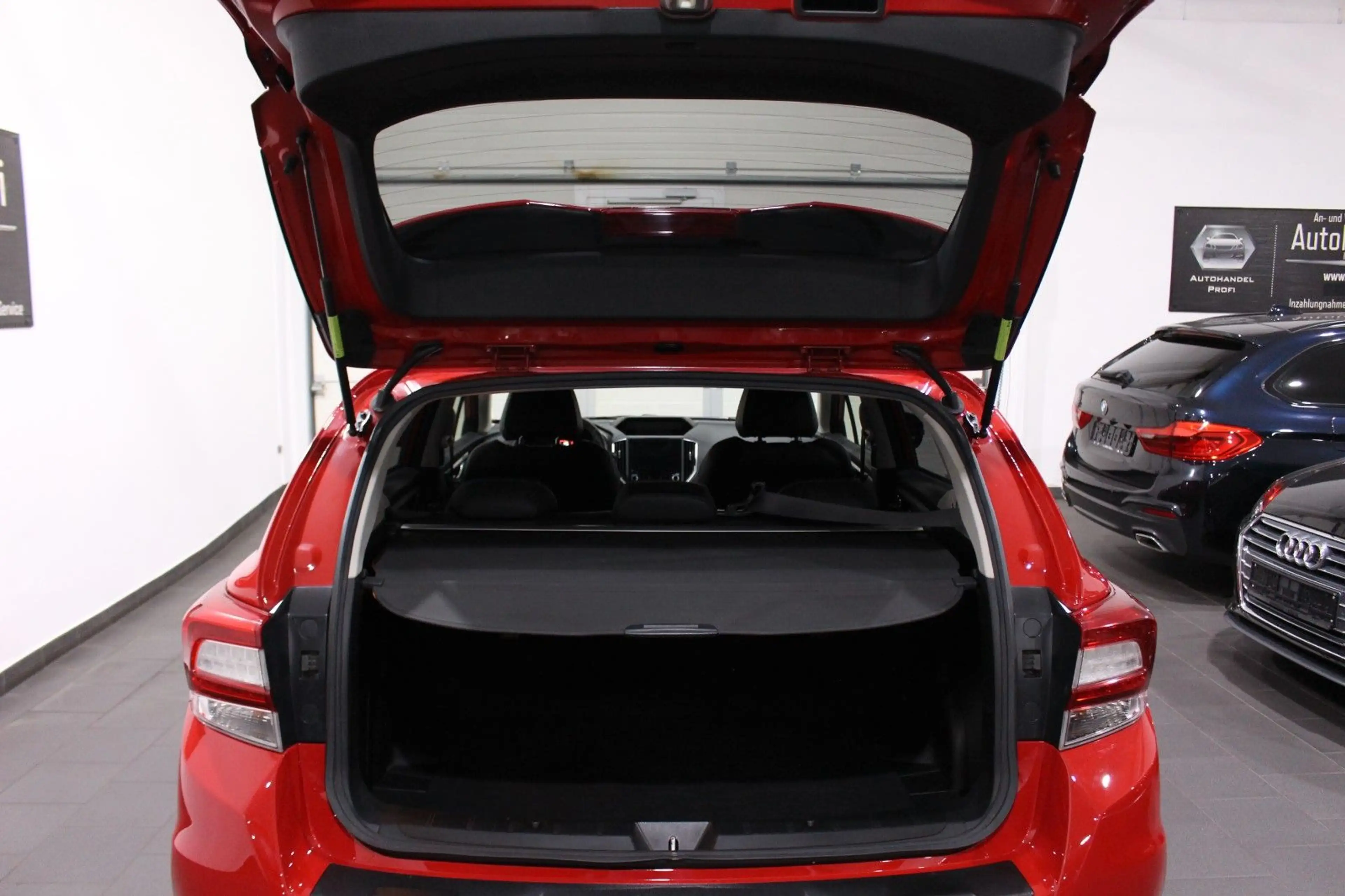 Subaru Impreza Sport LED SD LEDER AHK VOLL TOP SH DE — photo 36