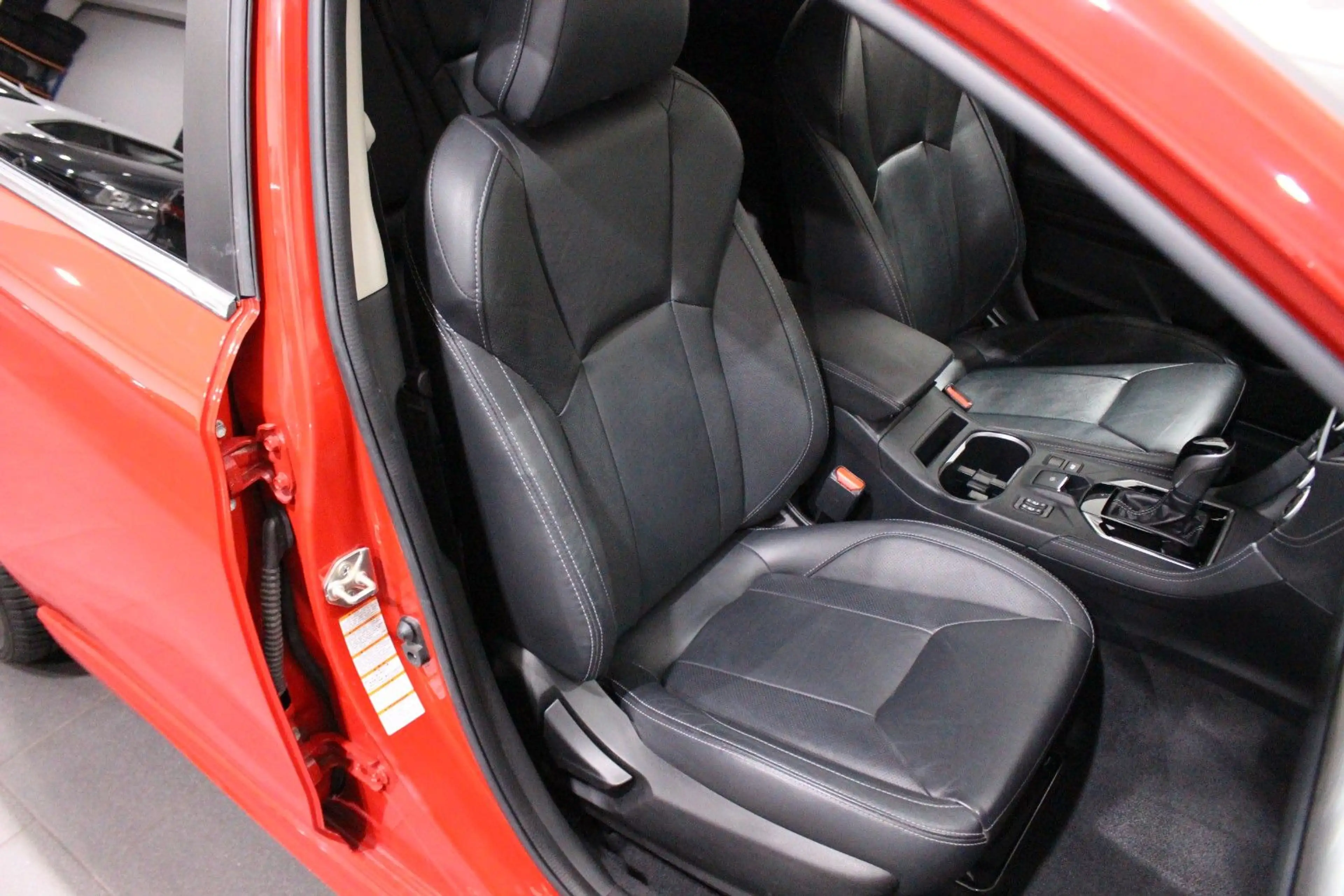 Subaru Impreza Sport LED SD LEDER AHK VOLL TOP SH DE — photo 34