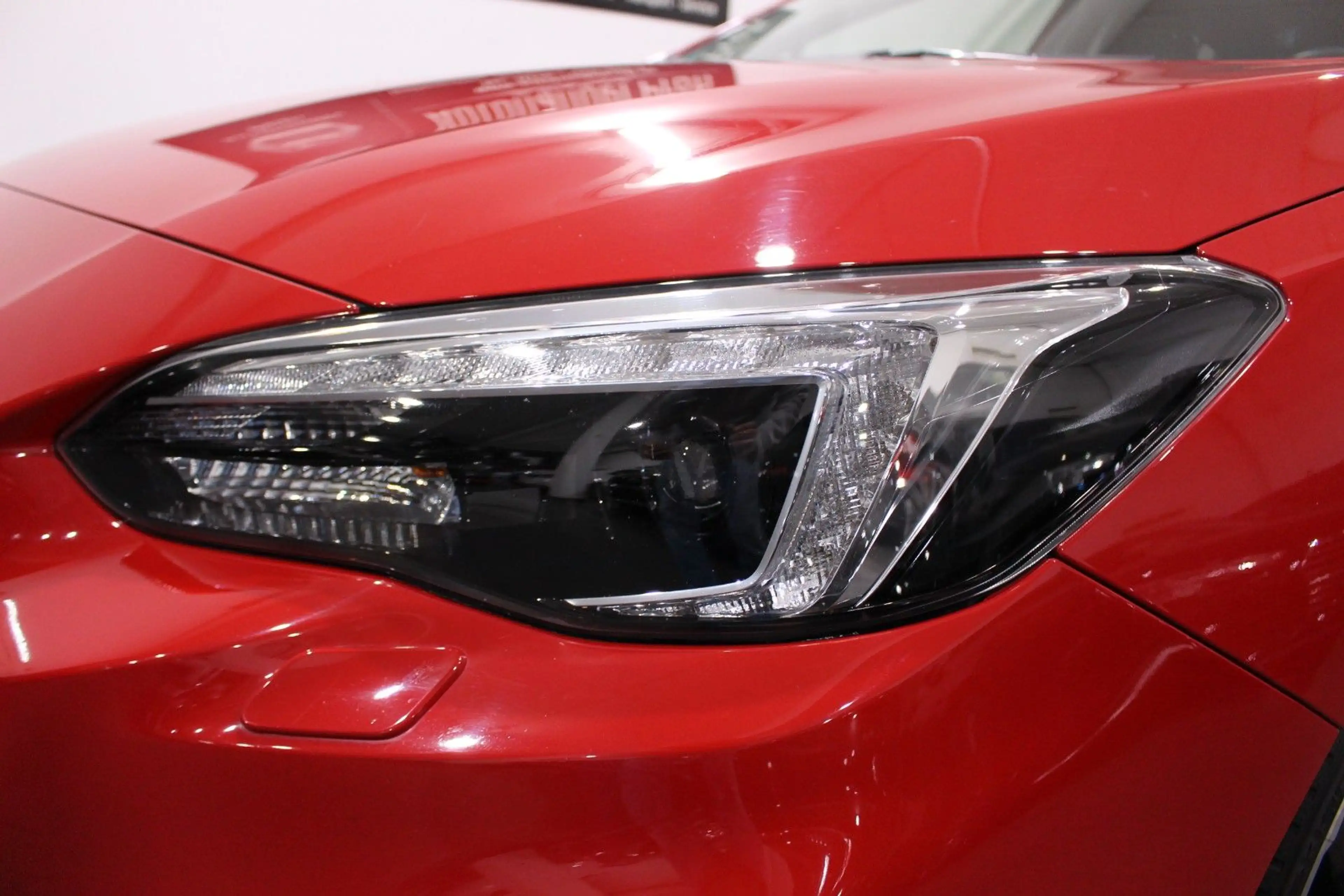 Subaru Impreza Sport LED SD LEDER AHK VOLL TOP SH DE — photo 6