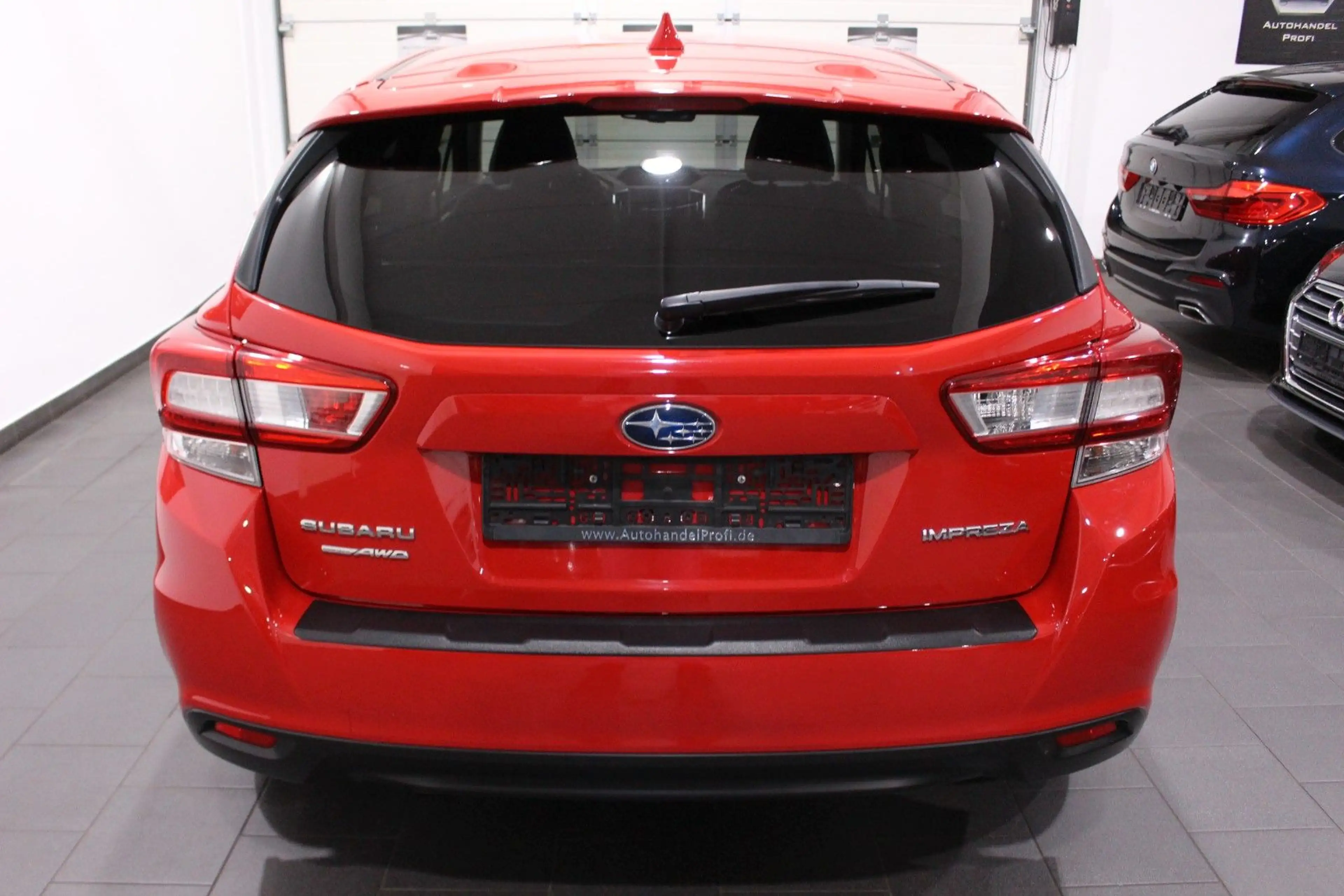 Subaru Impreza Sport LED SD LEDER AHK VOLL TOP SH DE — photo 10