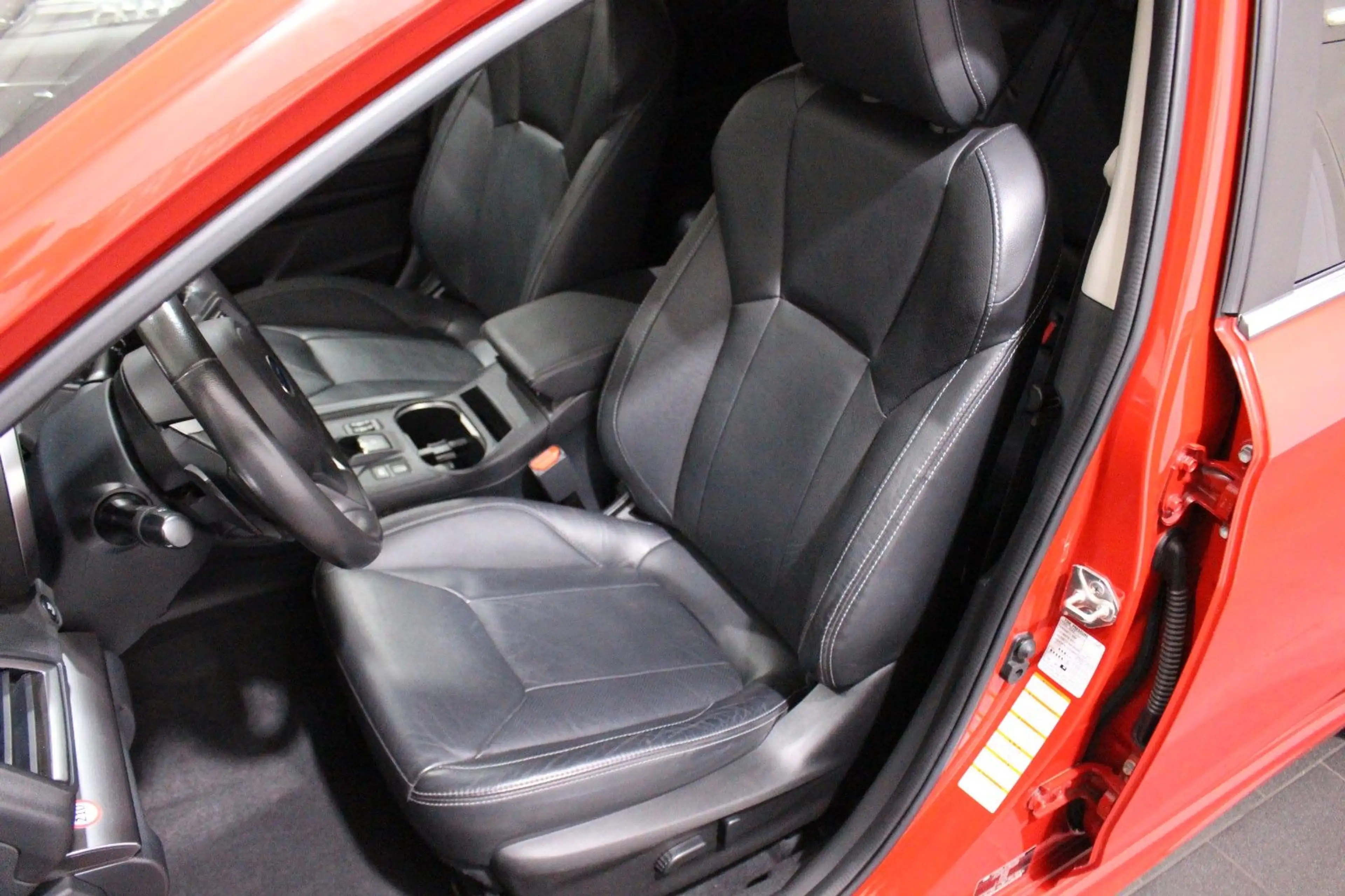 Subaru Impreza Sport LED SD LEDER AHK VOLL TOP SH DE — photo 18