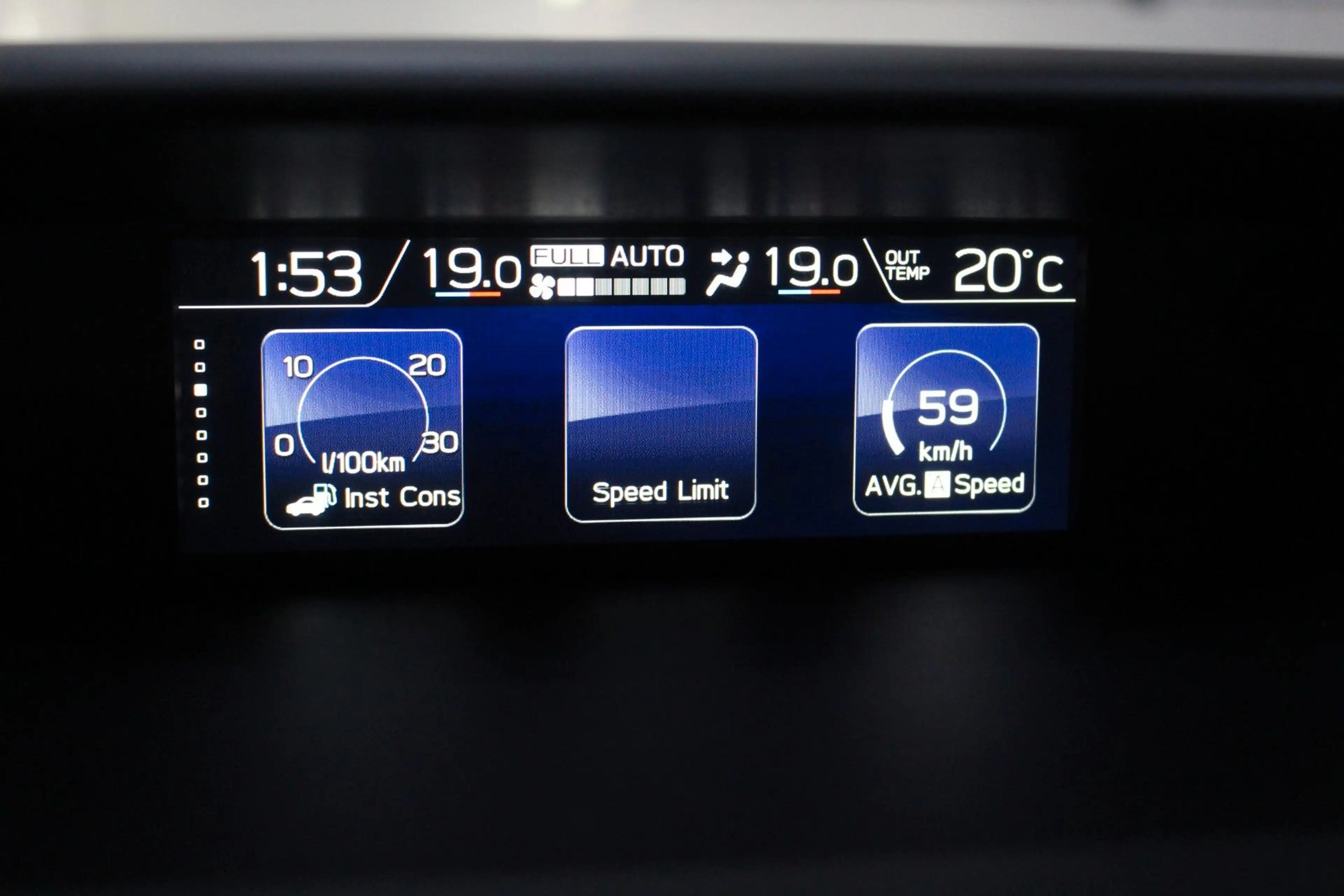 Subaru Impreza Sport LED SD LEDER AHK VOLL TOP SH DE — photo 40