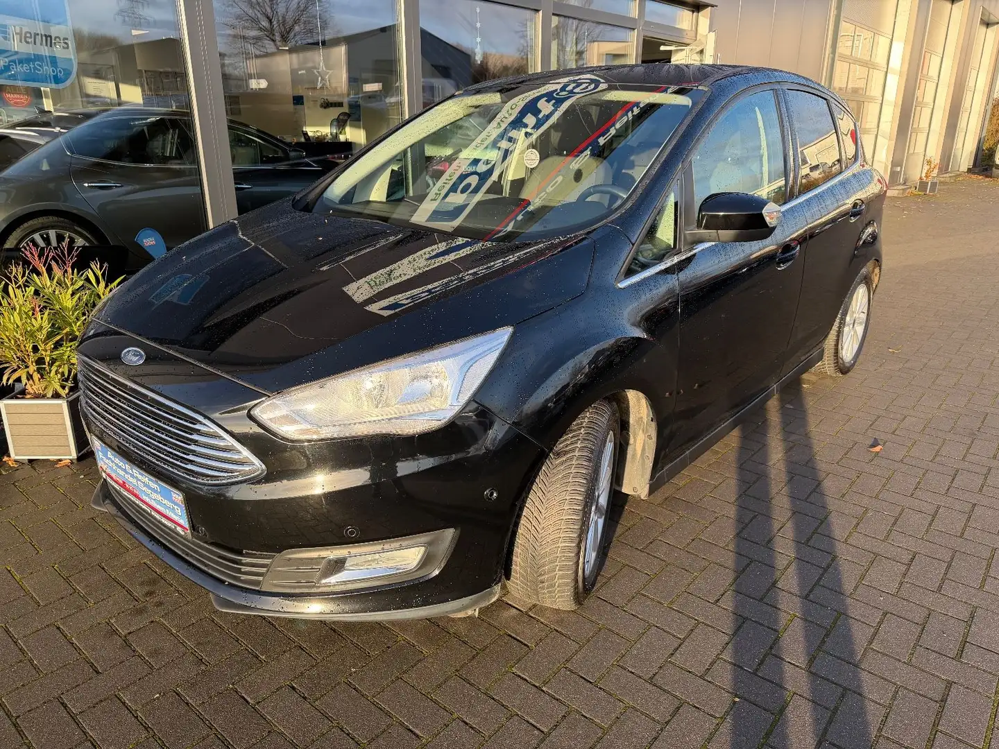 Ford C-Max 1.0EcoBoost Titanium*NAVI*PARKASSITENT Schwarz - 1