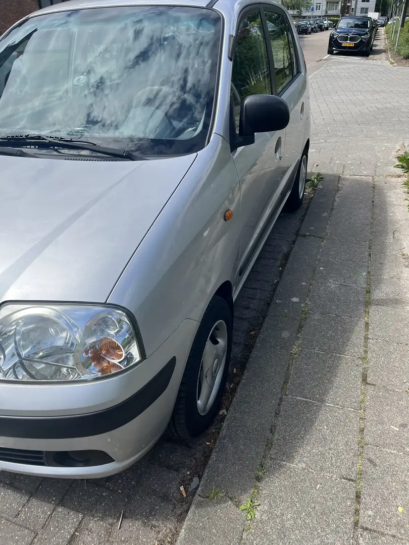 Hyundai Atos 1.1i Active Young Grijs - 2