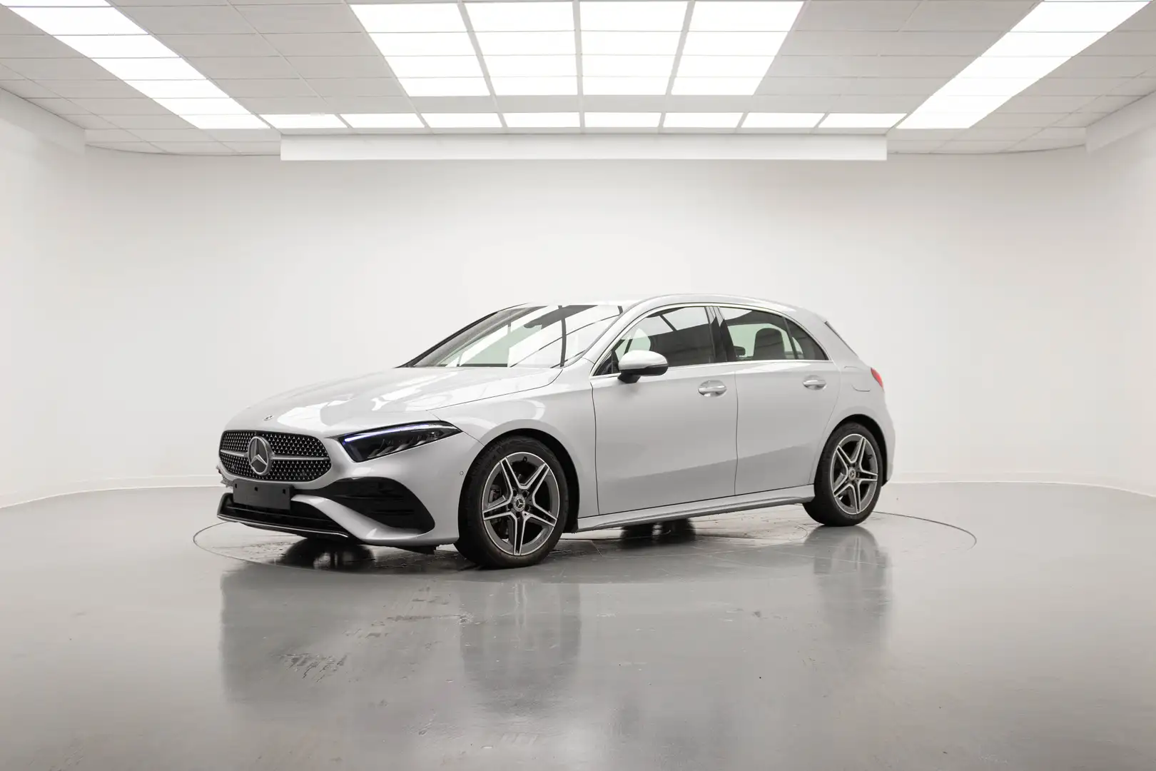 Mercedes-Benz A 200 A 200 d Automatic AMG Line Advanced Plus Argento - 1