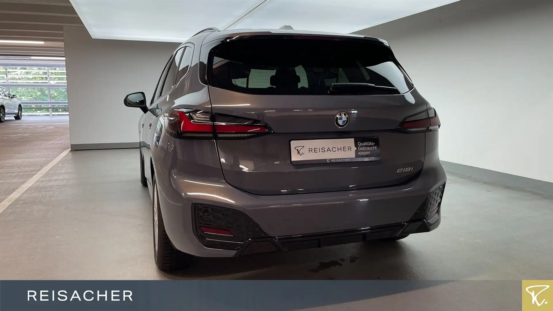 BMW 218 218i A Active Tourer M-Sport,Pano,el.Sitz+Mem,AH Šedá - 2