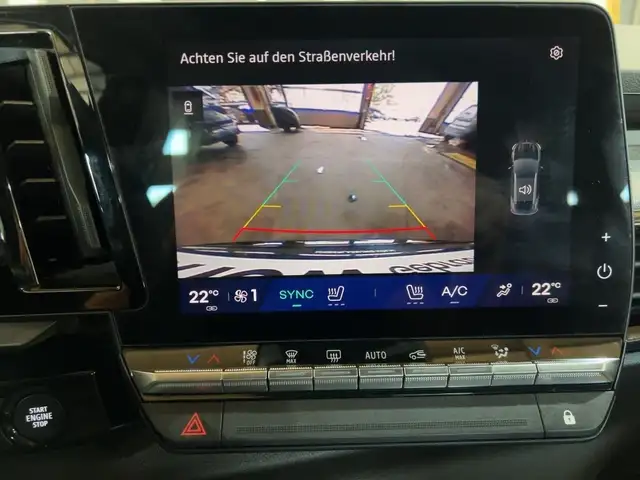Renault Austral view 15