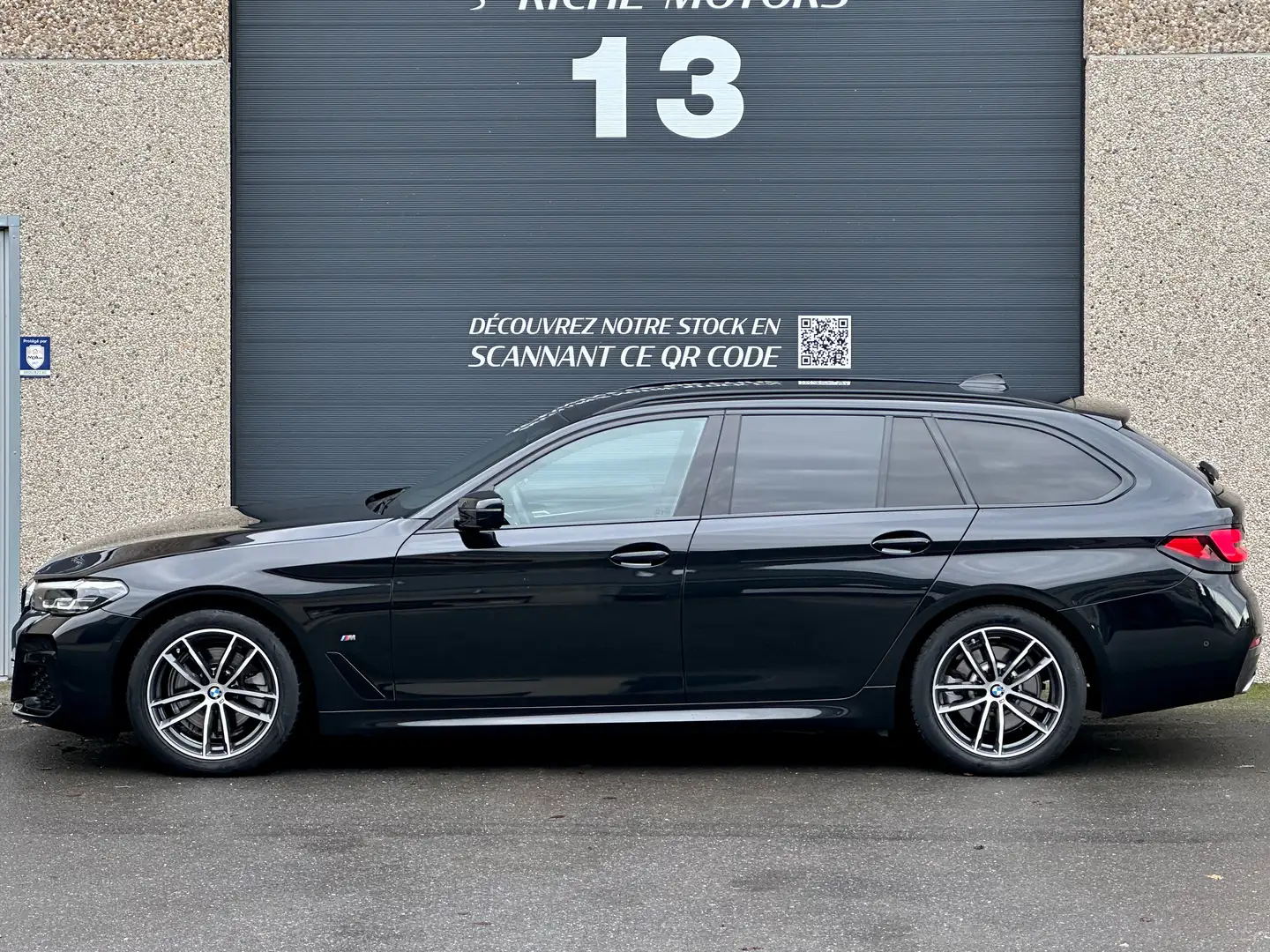 BMW 520 dA Touring MHEV / M Sport / HiFi / LED / Cockpit Schwarz - 2