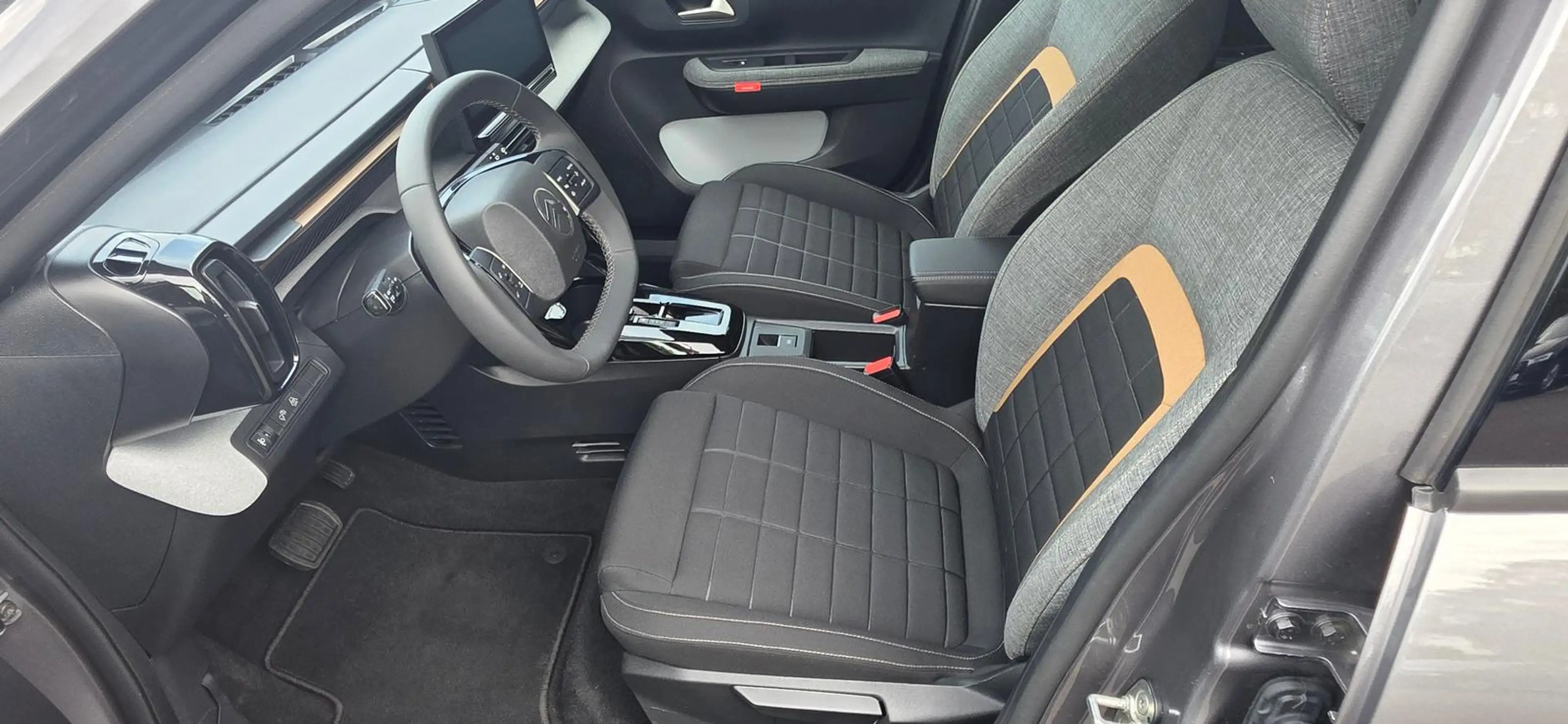 Citroen C3 Aircross Hybrid 145 Plus AppConn*RFK*FLA — photo 8