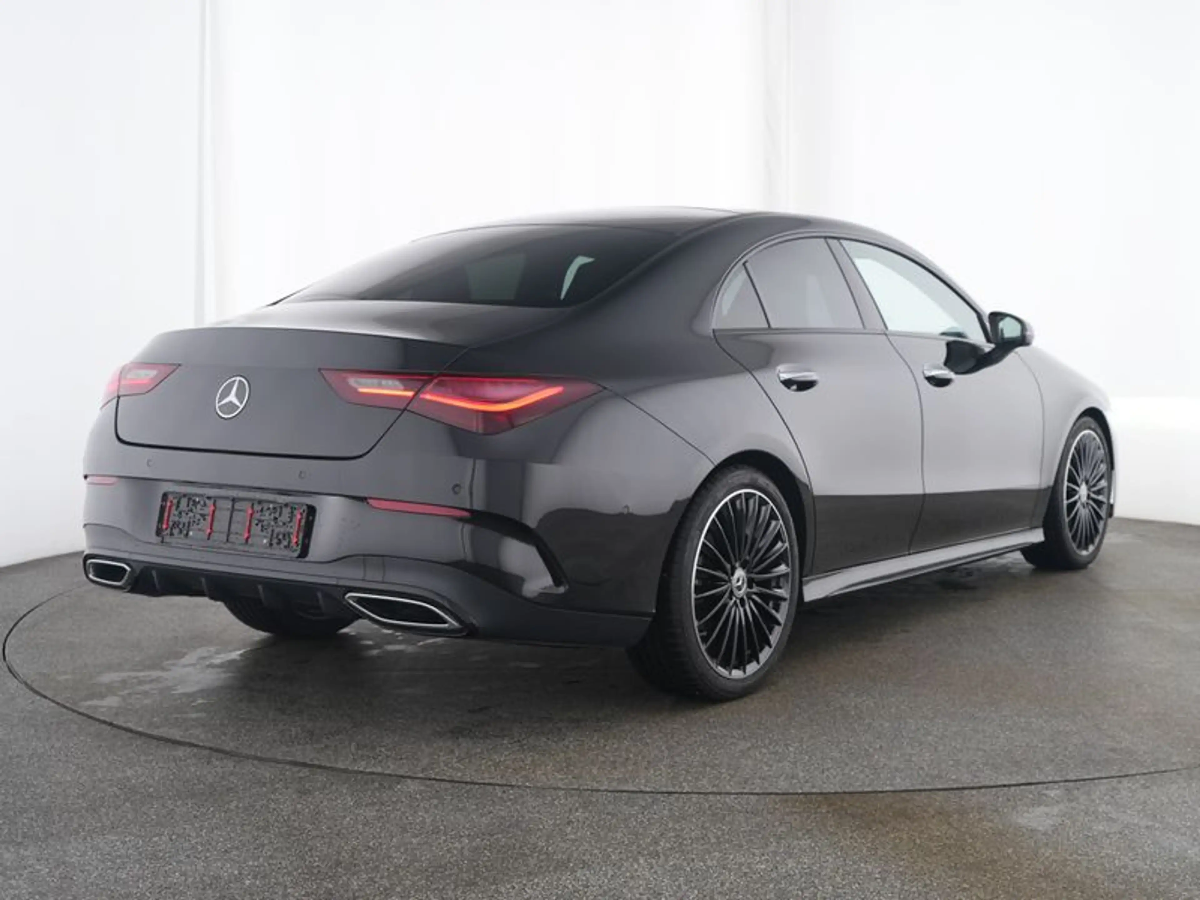 Mercedes-Benz CLA 220 4MATIC Coupé AMG|NIGHT|AMBI|MBUX|SHZ|KAM — photo 3