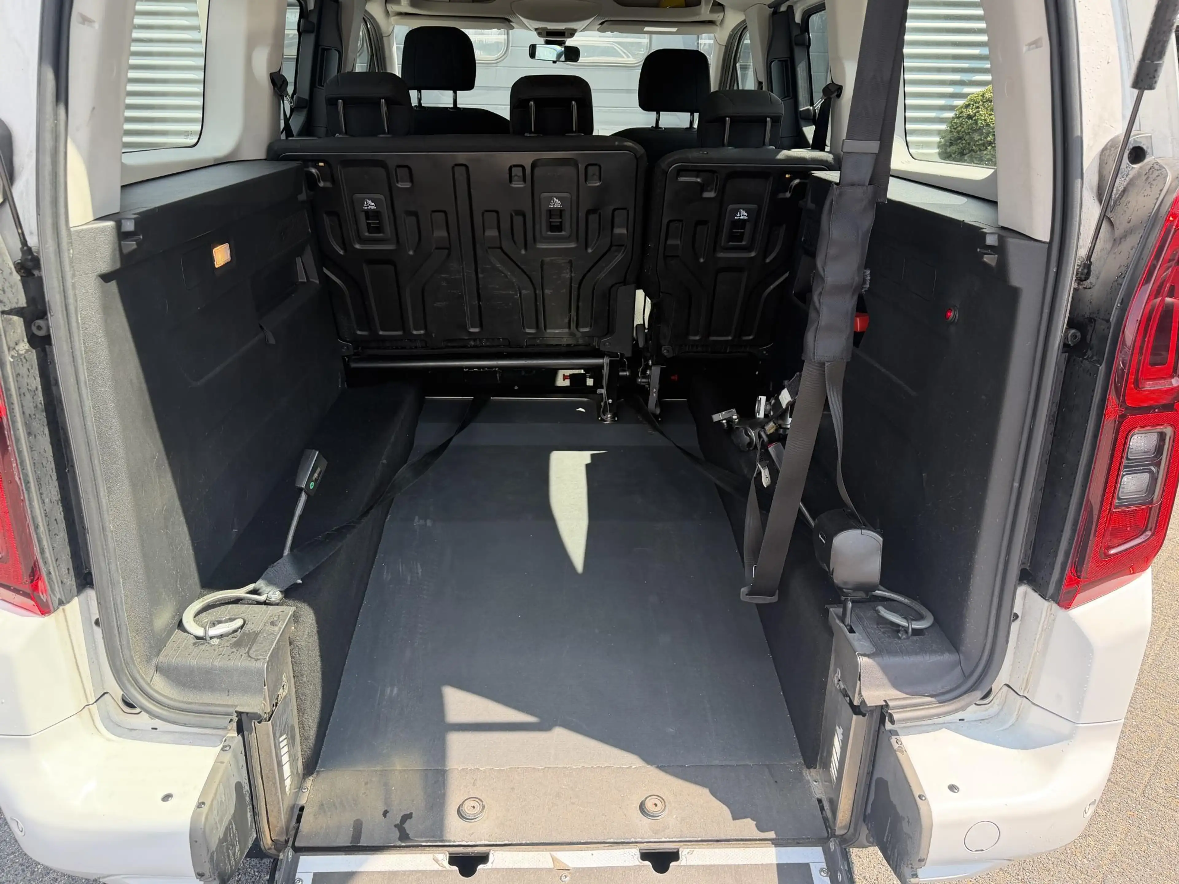 Opel Combo Life 1.5 CDTI L2H1 Edition Rolstoel Vervoer | DAB | Par — photo 7