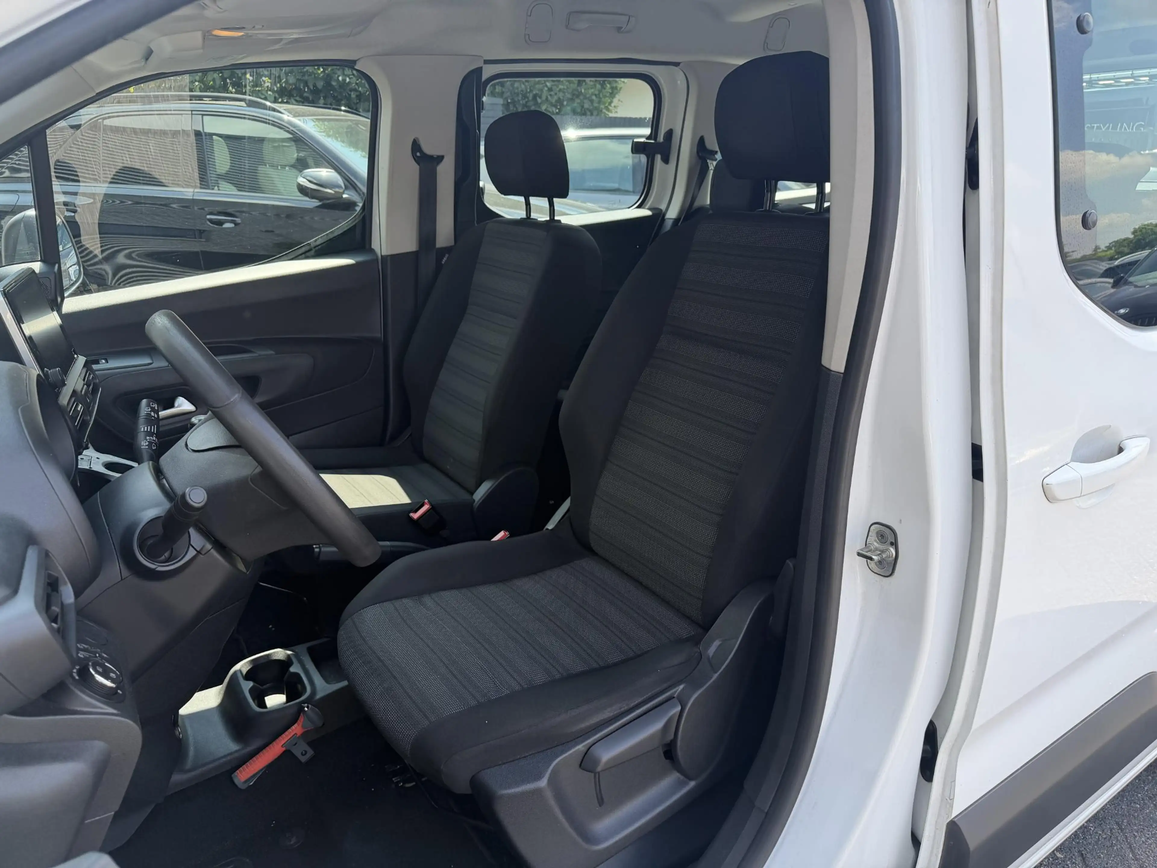 Opel Combo Life 1.5 CDTI L2H1 Edition Rolstoel Vervoer | DAB | Par — photo 11